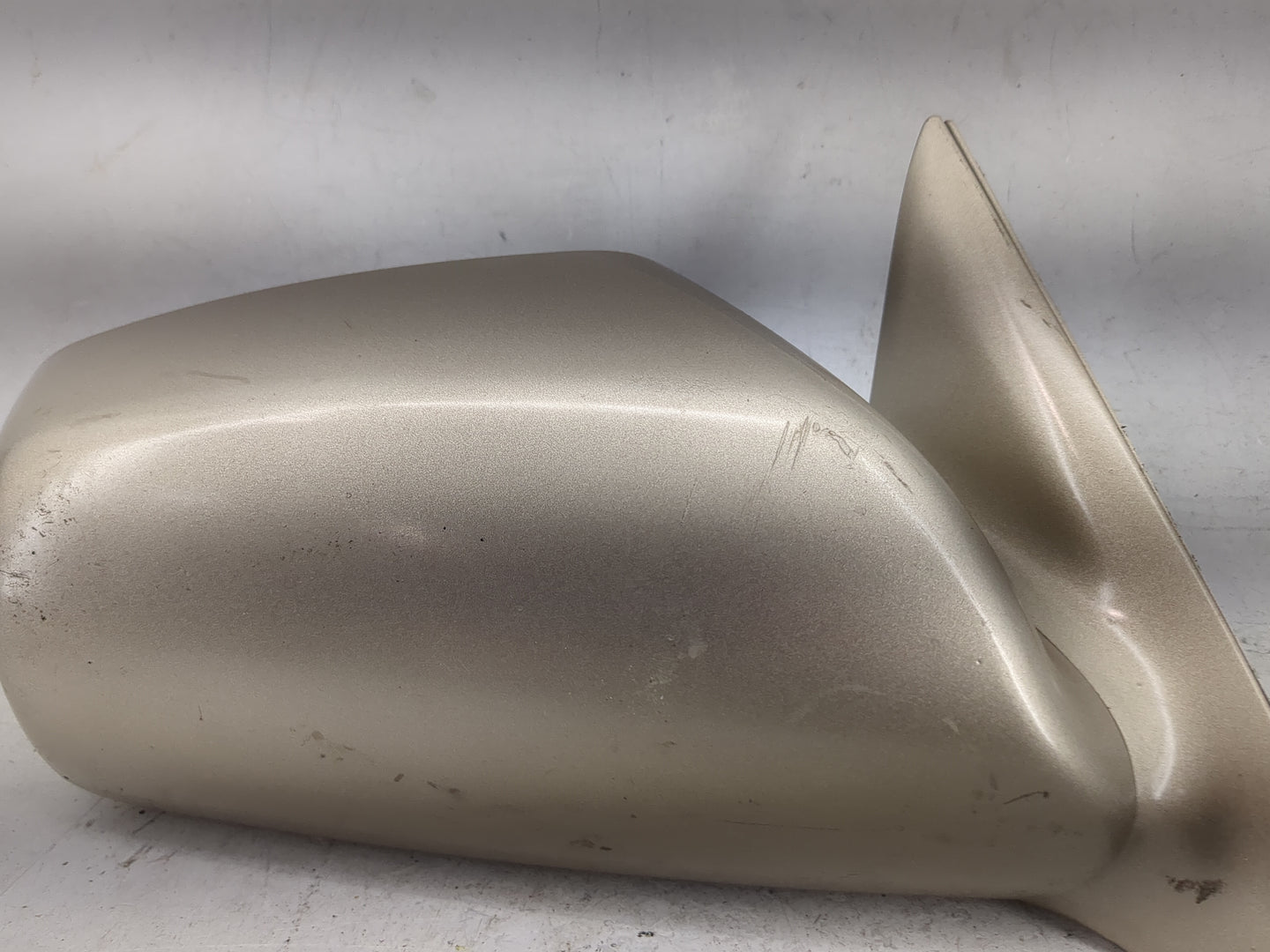 2007-2011 Toyota Camry Passenger Side View Mirror - Right Door Mirror OEM Used - Oemusedautoparts1.com