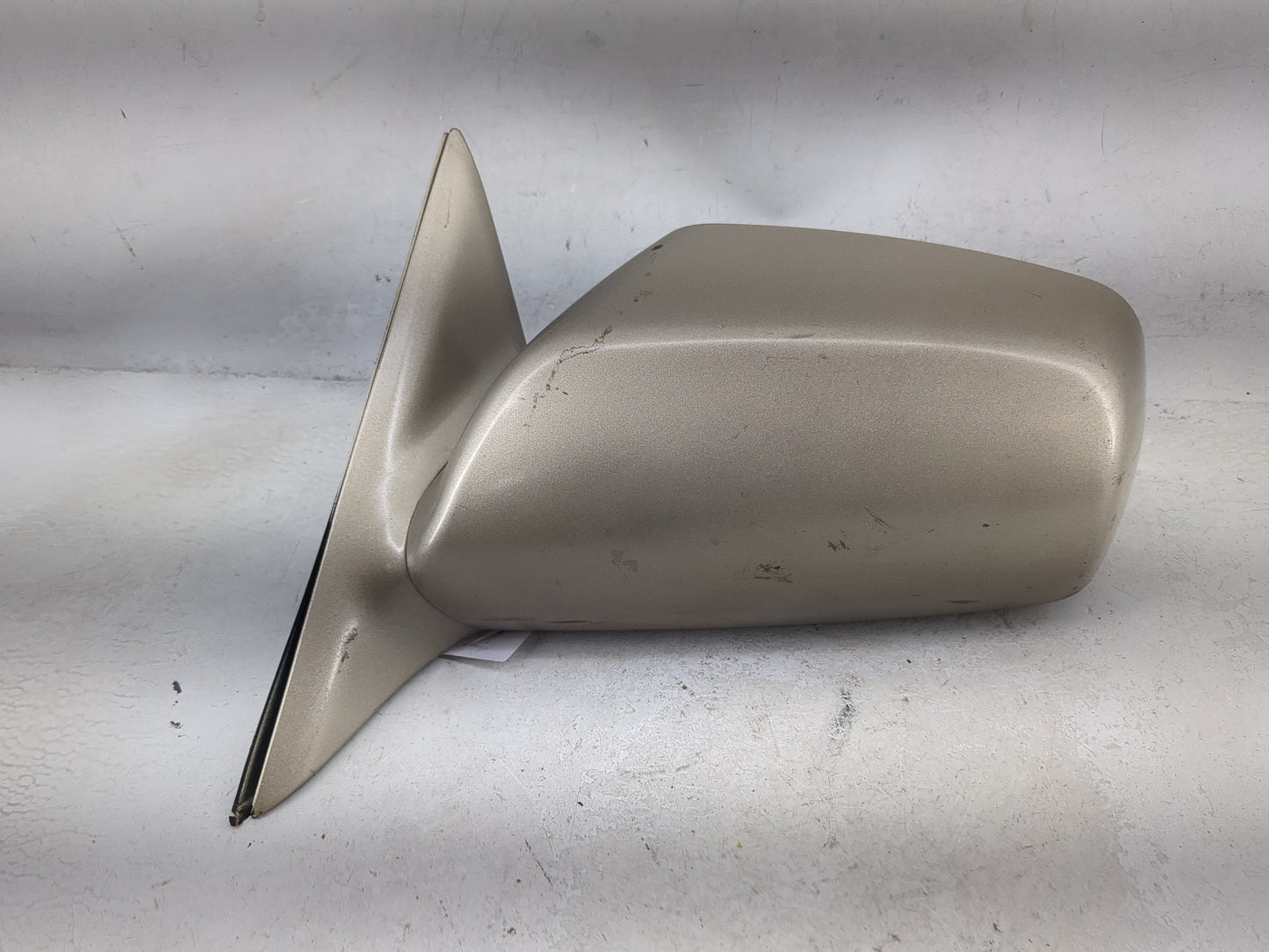 2007-2011 Toyota Camry Driver Side View Mirror - Left Door Mirror OEM Used - Oemusedautoparts1.com