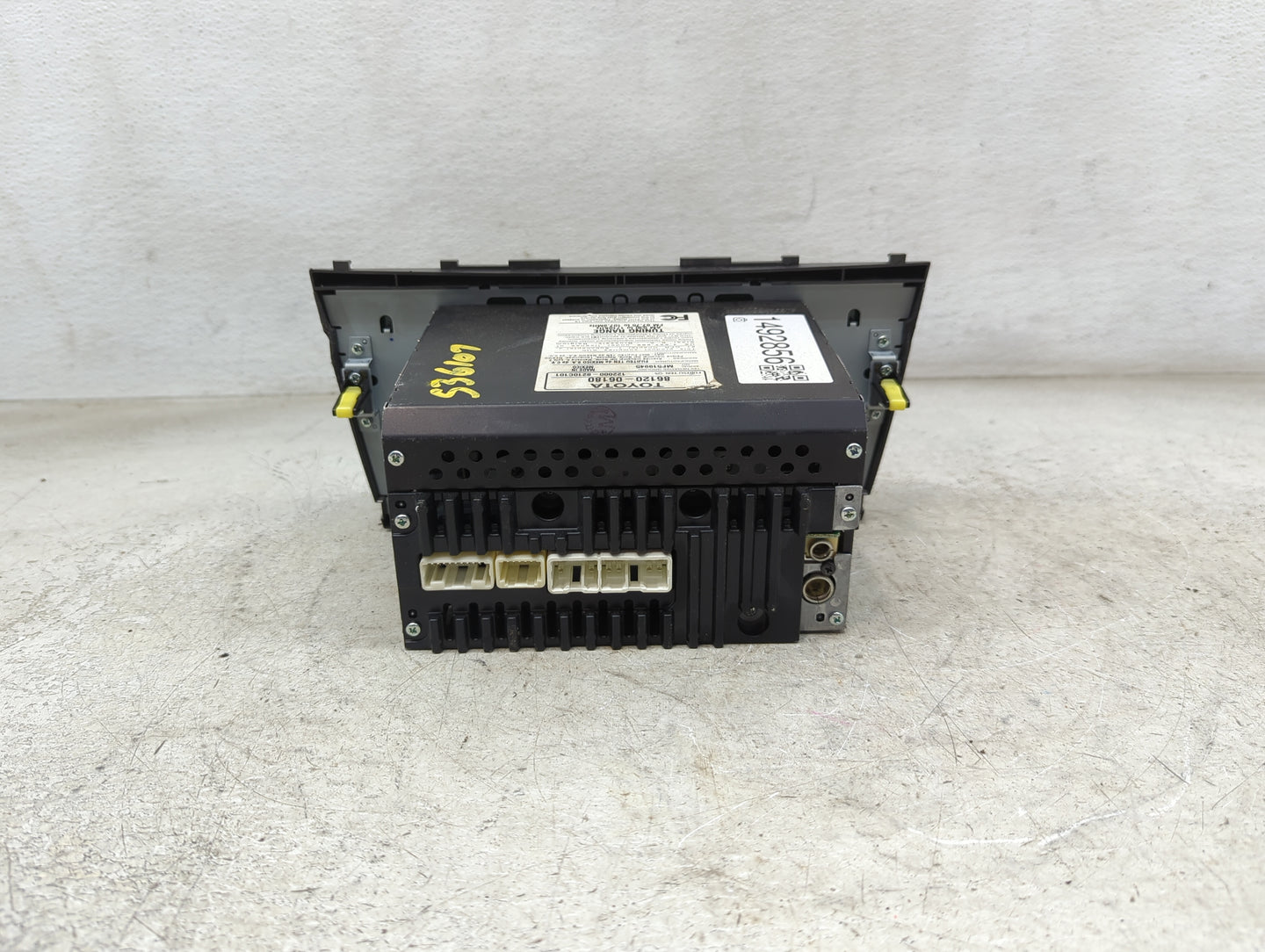 2007-2009 Toyota Camry Radio AM FM Cd Player Receiver Replacement P/N:86120-06180 122000-8210C101 Fits Fits 2007 2008 2009 O