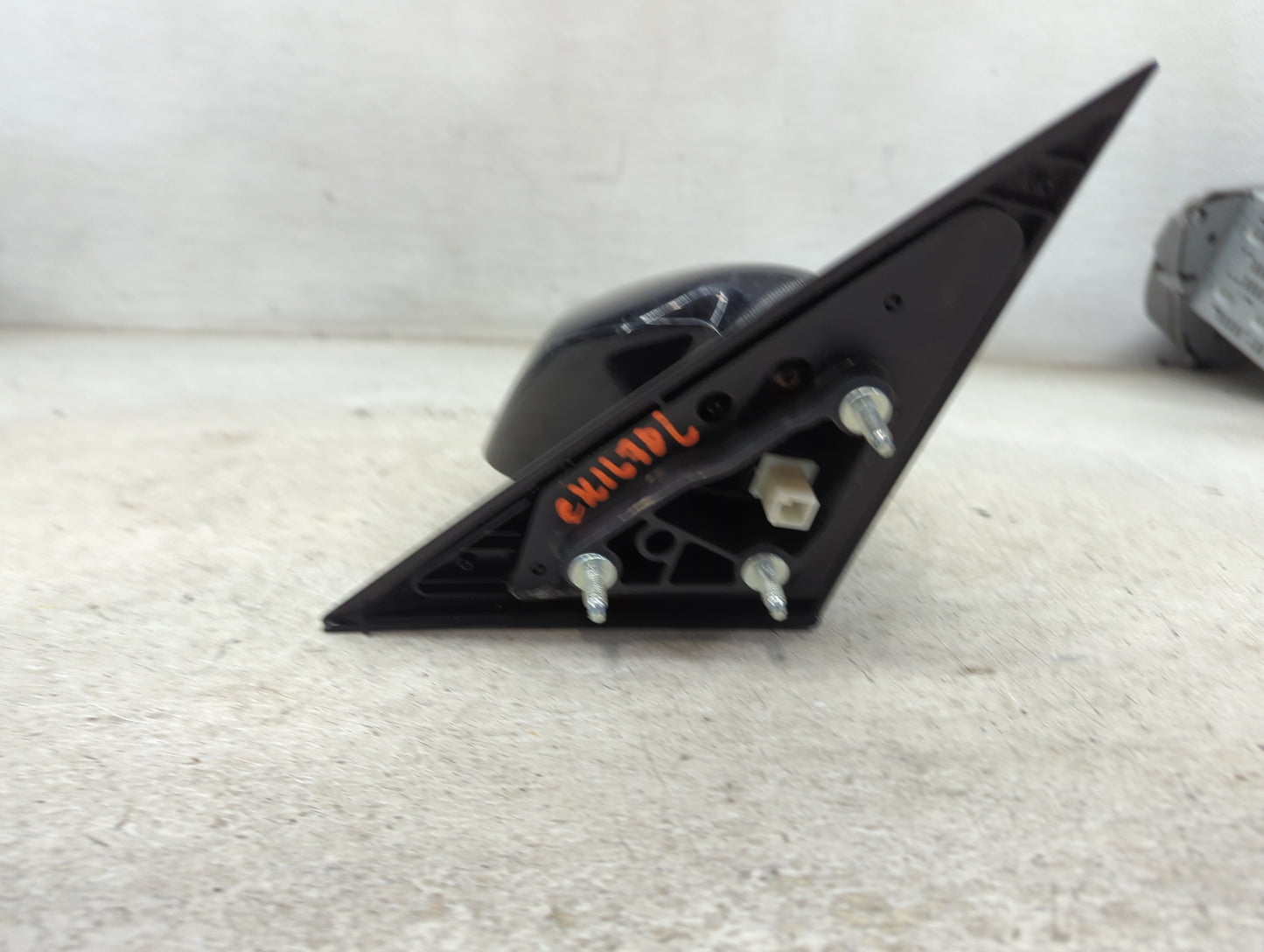 2007-2011 Toyota Camry Driver Side View Mirror - Left Door Mirror OEM Used - Oemusedautoparts1.com