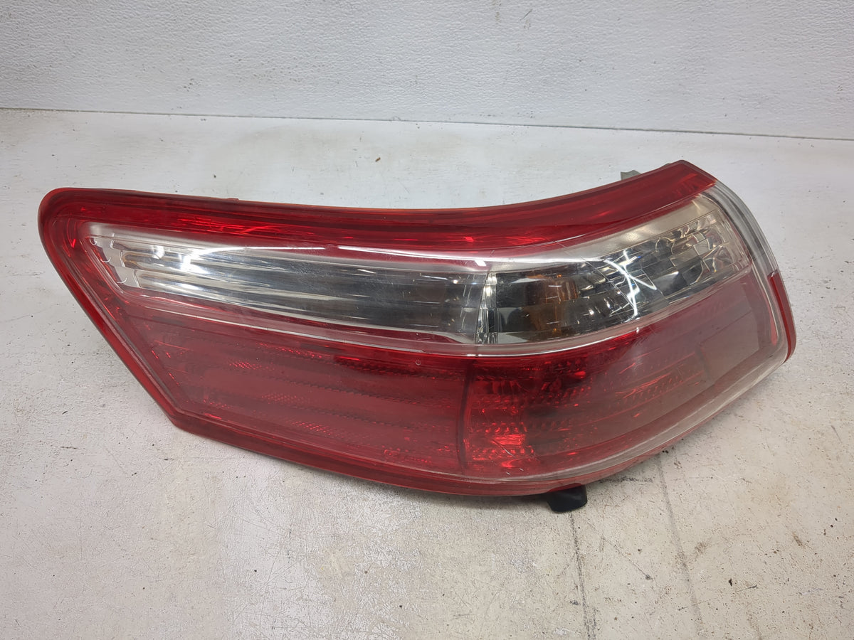 2007-2009 Toyota Camry Tail Light Assembly Driver Left OEM Fits Fits 2007 2008 2009 OEM Used Auto Parts - Oemusedautoparts1.