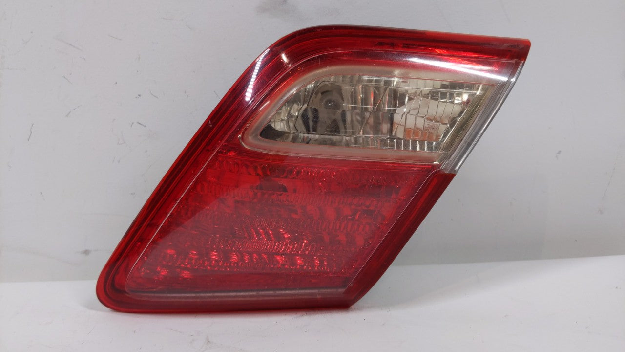 2007-2009 Toyota Camry Tail Light Assembly Passenger Right OEM Fits Fits 2007 2008 2009 OEM Used Auto Parts - Oemusedautopar