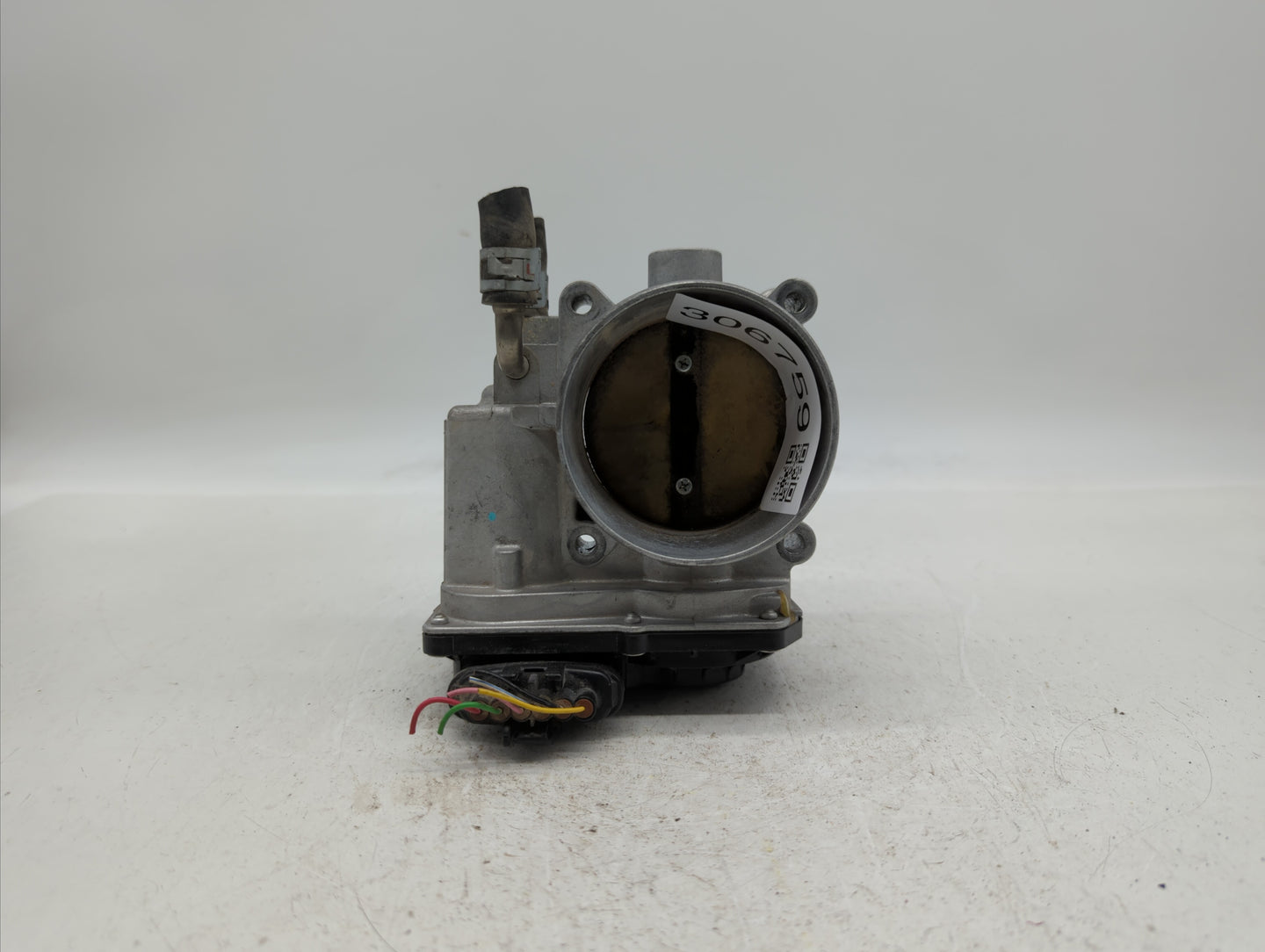 2007-2017 Toyota Camry Throttle Body P/N:22030-0P050 22030-31030 Fits OEM Used Auto Parts - Oemusedautoparts1.com