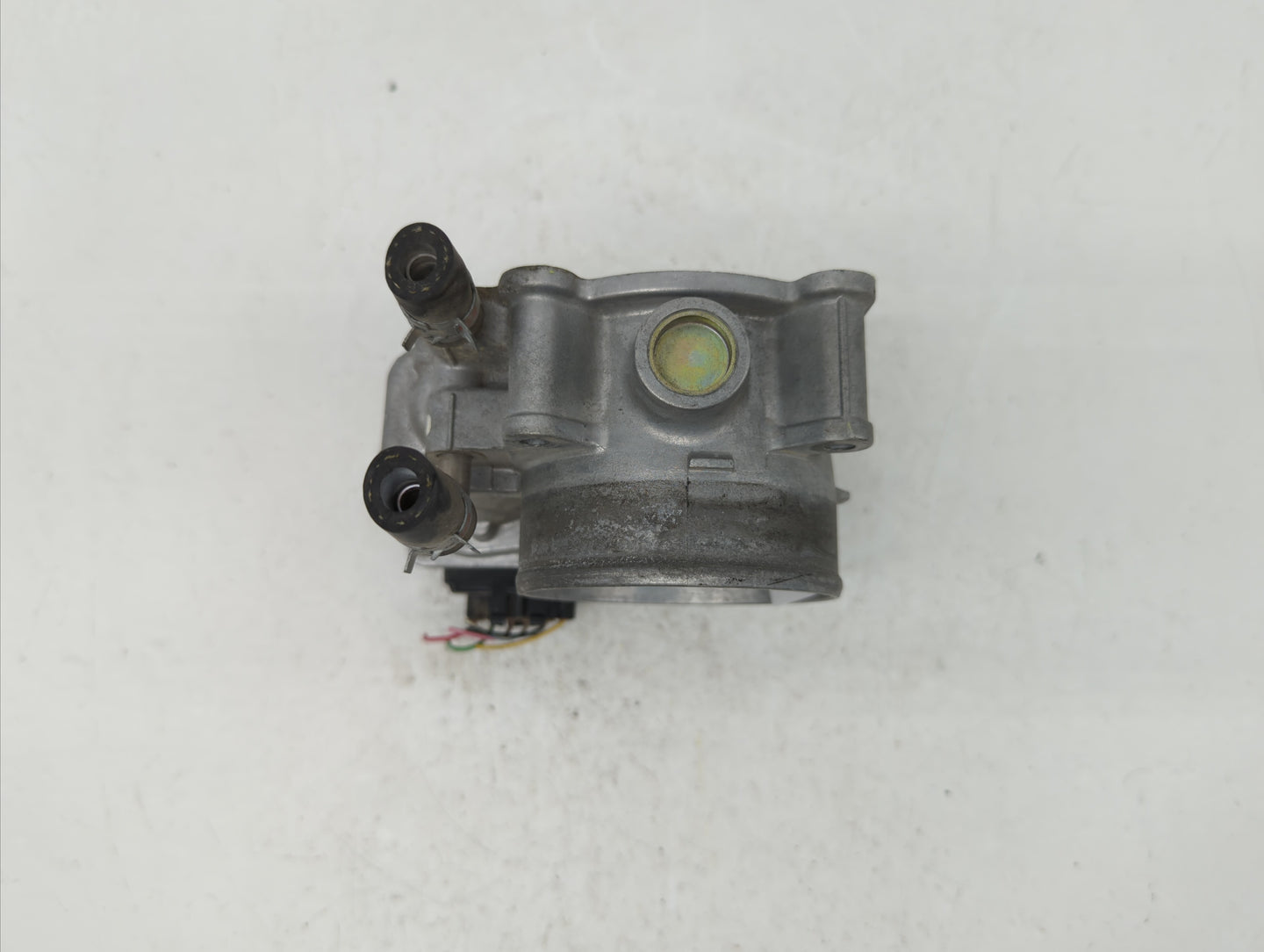 2007-2017 Toyota Camry Throttle Body P/N:22030-0P050 22030-31030 Fits OEM Used Auto Parts - Oemusedautoparts1.com