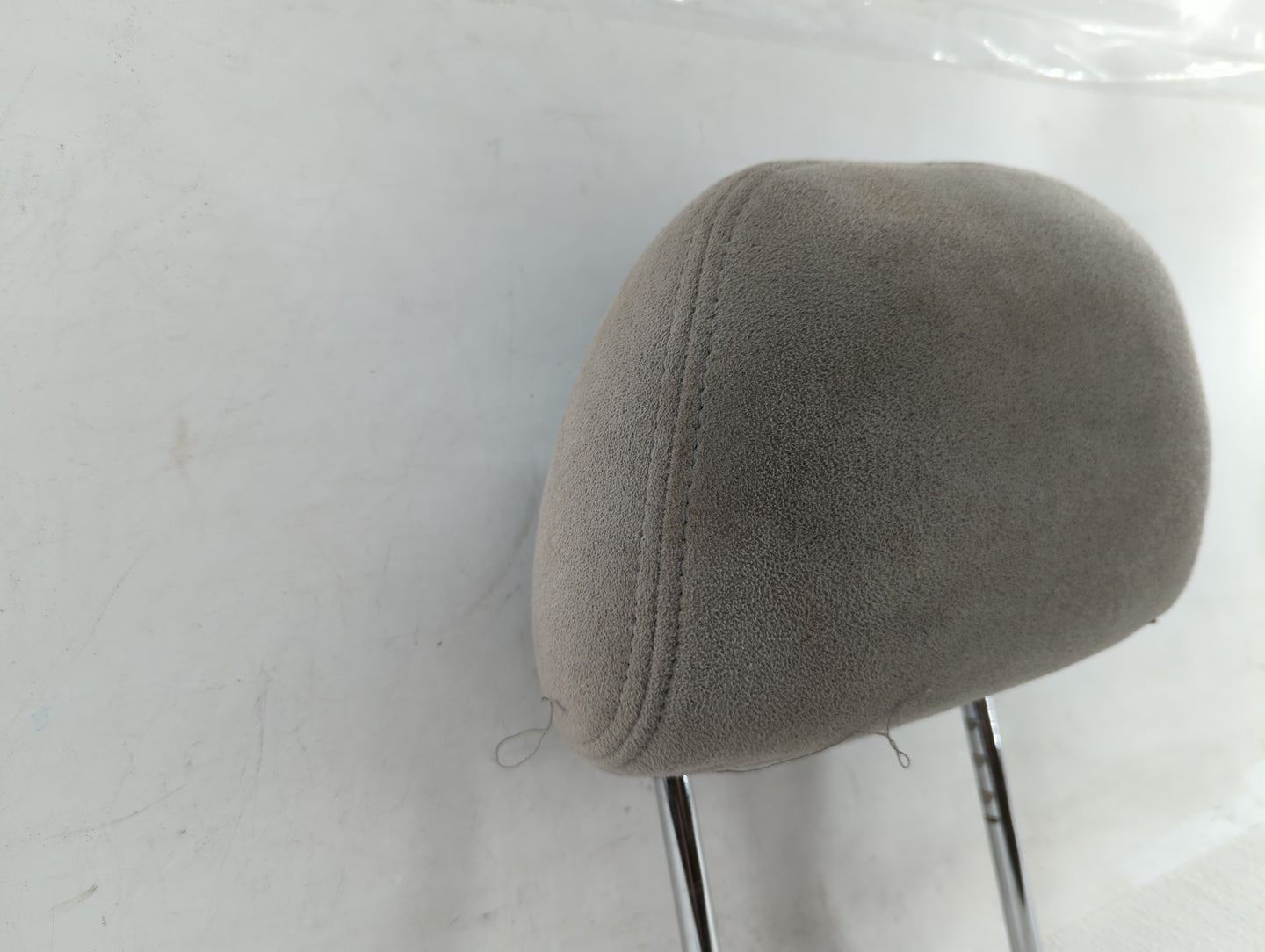 2007 Toyota Camry Headrest Head Rest Front Driver Passenger Seat Fits OEM Used Auto Parts - Oemusedautoparts1.com