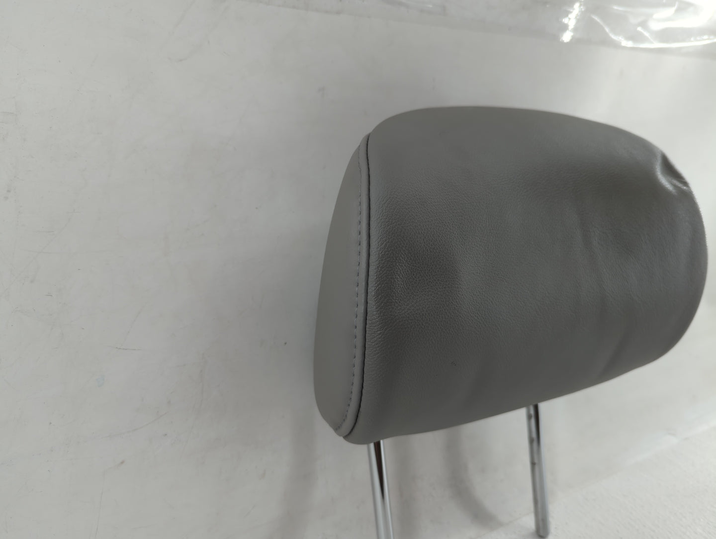 2007-2009 Toyota Camry Headrest Head Rest Front Driver Passenger Seat Fits Fits 2007 2008 2009 OEM Used Auto Parts - Oemused
