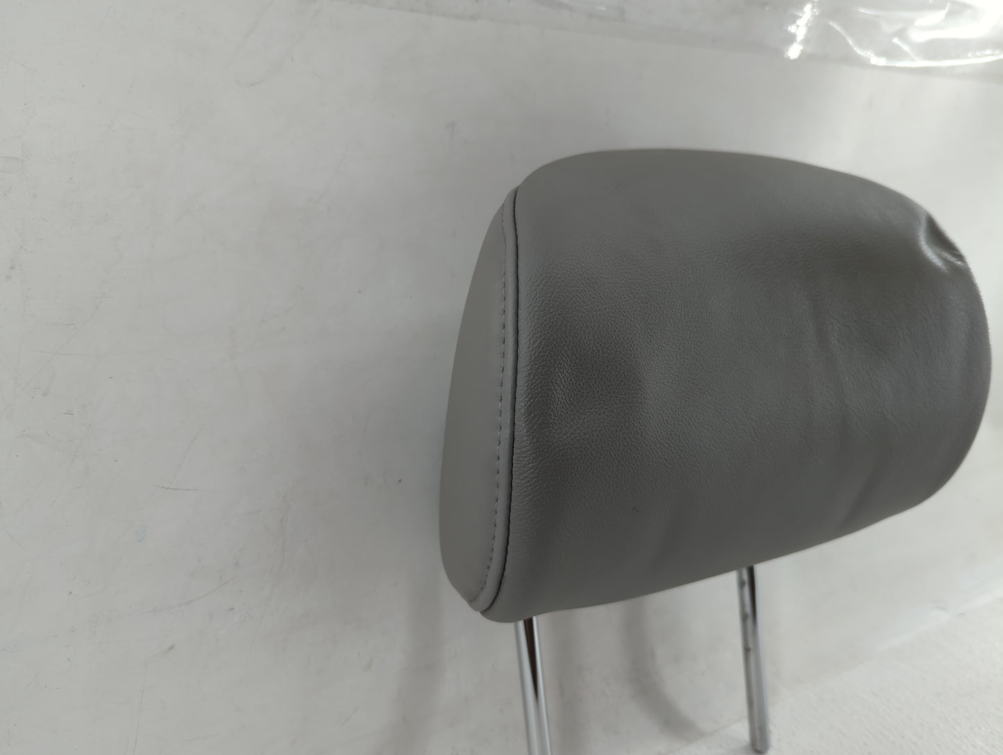 2007-2009 Toyota Camry Headrest Head Rest Front Driver Passenger Seat Fits Fits 2007 2008 2009 OEM Used Auto Parts - Oemused
