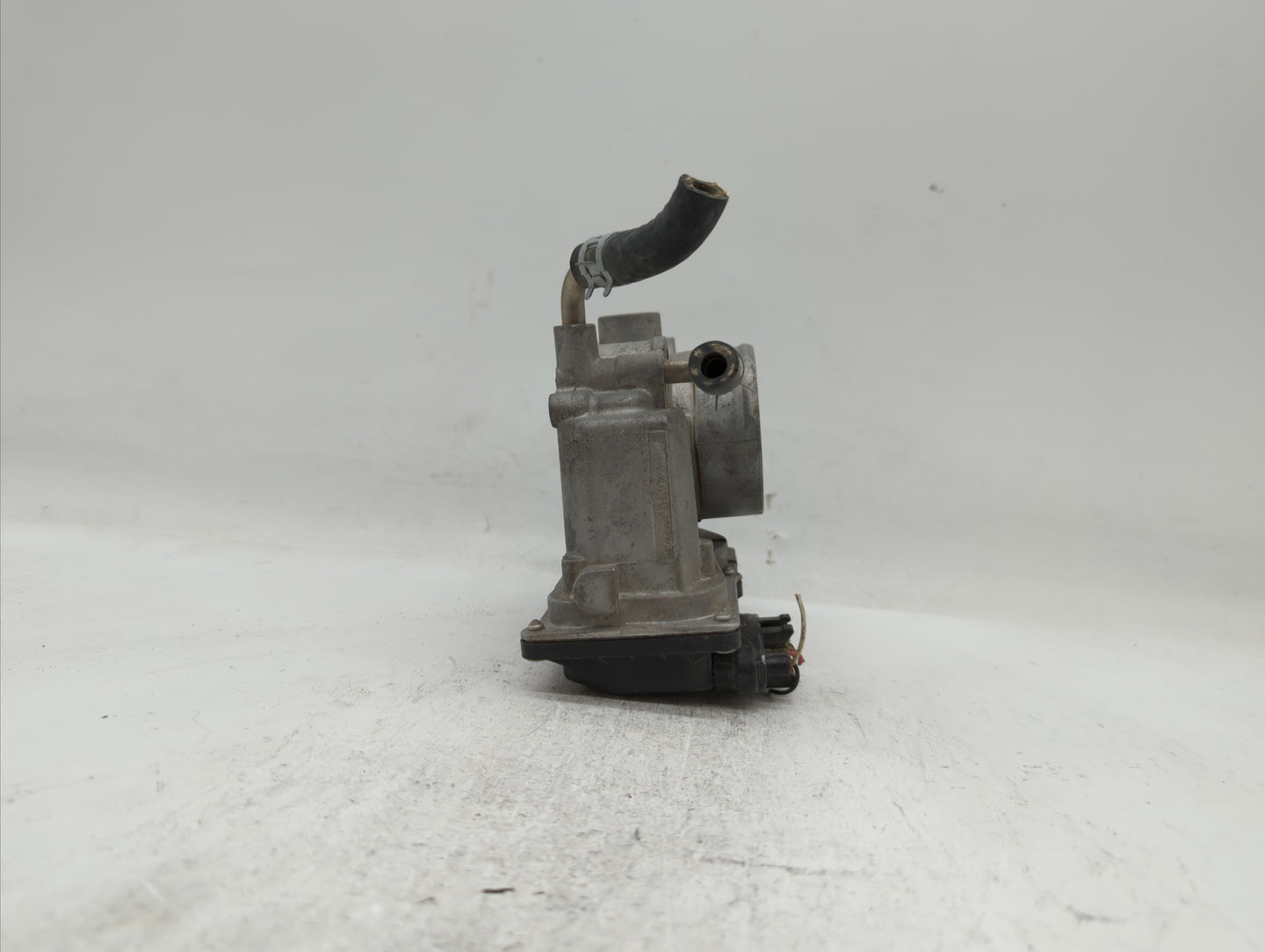 2007-2011 Toyota Camry Throttle Body P/N:22030-0H031 22030-28071 Fits Fits 2006 2007 2008 2009 2010 2011 2012 2013 2014 2015