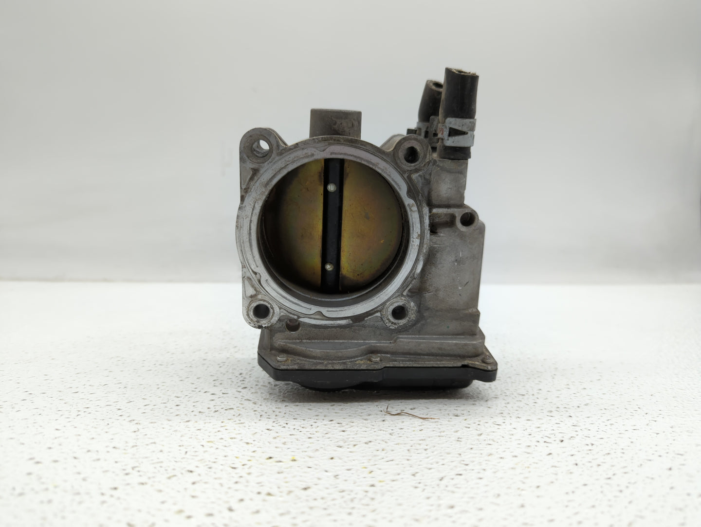 2007-2017 Toyota Camry Throttle Body P/N:22030-0P050 22030-31030 Fits OEM Used Auto Parts - Oemusedautoparts1.com