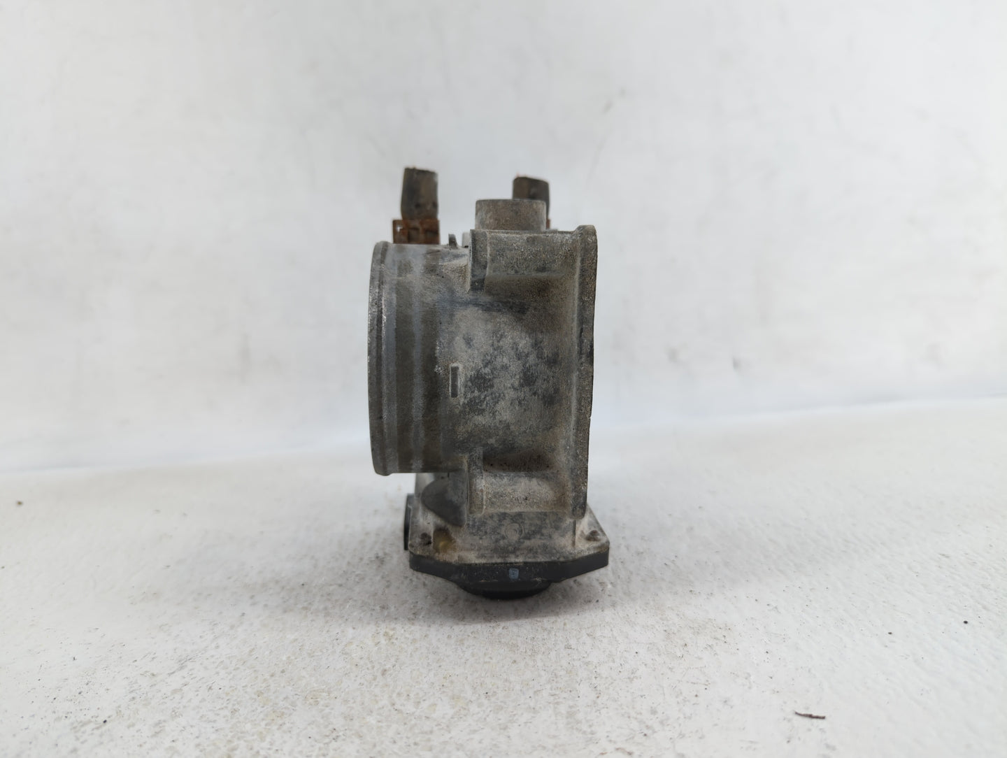 2007-2017 Toyota Camry Throttle Body P/N:22030-0P050 22030-31030 Fits OEM Used Auto Parts - Oemusedautoparts1.com