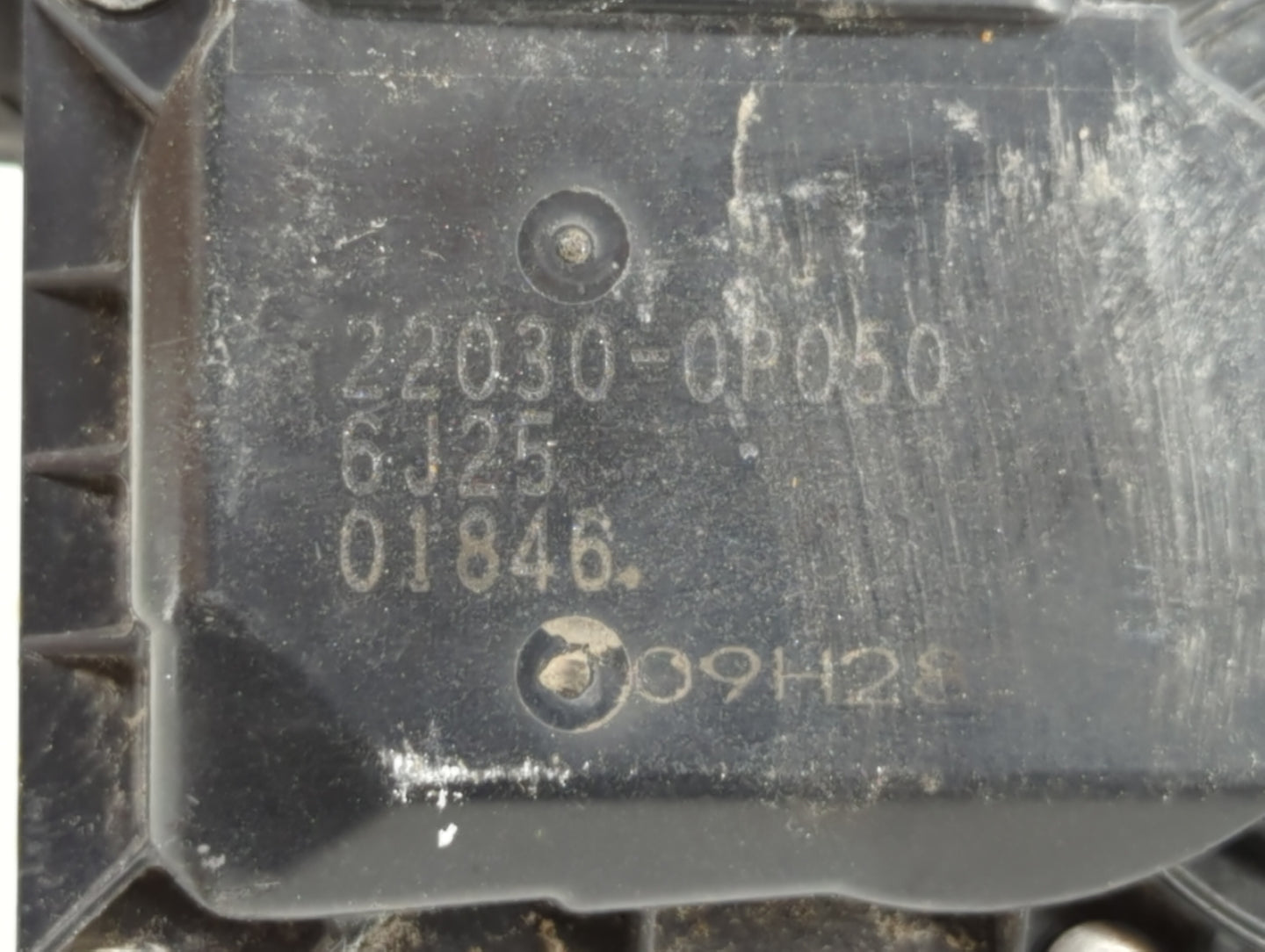 2007-2017 Toyota Camry Throttle Body P/N:22030-0P050 22030-31030 Fits OEM Used Auto Parts - Oemusedautoparts1.com
