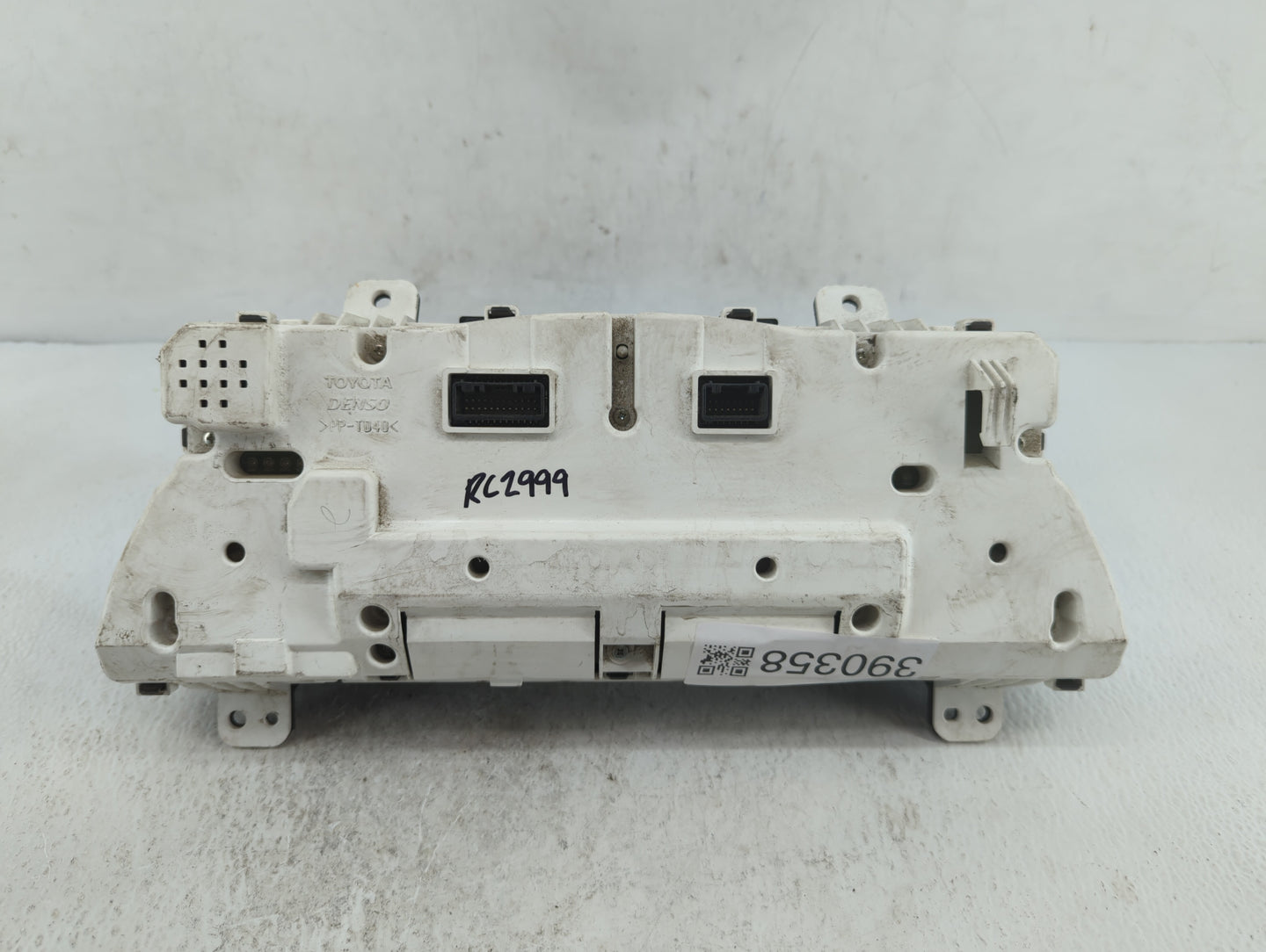 2007 Toyota Camry Instrument Cluster Speedometer Gauges P/N:83800-06Q60 83800-33B50 Fits OEM Used Auto Parts - Oemusedautopa