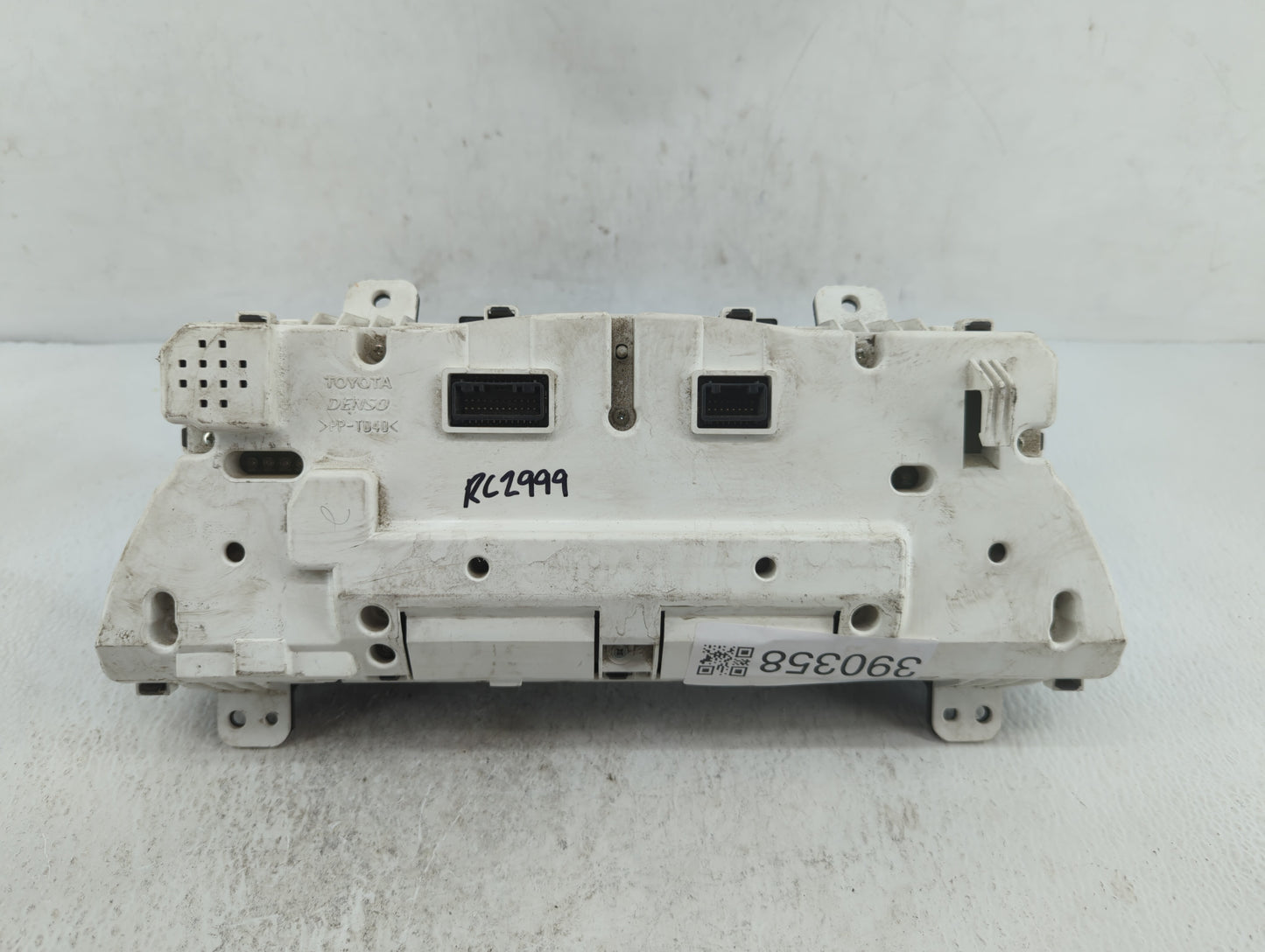 2007 Toyota Camry Instrument Cluster Speedometer Gauges P/N:83800-06Q60 83800-33B50 Fits OEM Used Auto Parts - Oemusedautopa