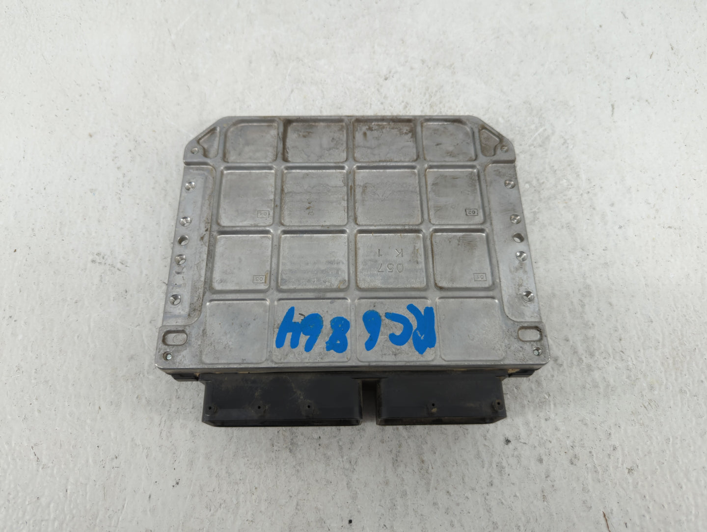 2007 Toyota Camry PCM Engine Control Computer ECU ECM PCU OEM P/N:89981-33012 89981-33013 Fits OEM Used Auto Parts - Oemused