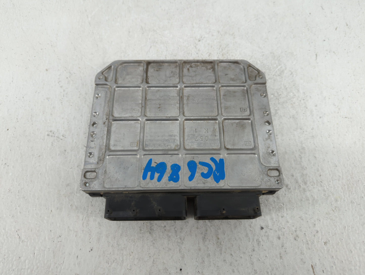 2007 Toyota Camry PCM Engine Control Computer ECU ECM PCU OEM P/N:89981-33012 89981-33013 Fits OEM Used Auto Parts - Oemused