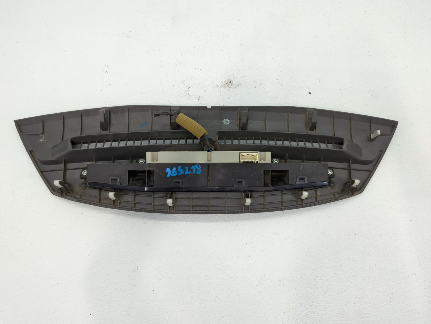 2007-2011 Toyota Camry Information Display Screen - Oemusedautoparts1.com