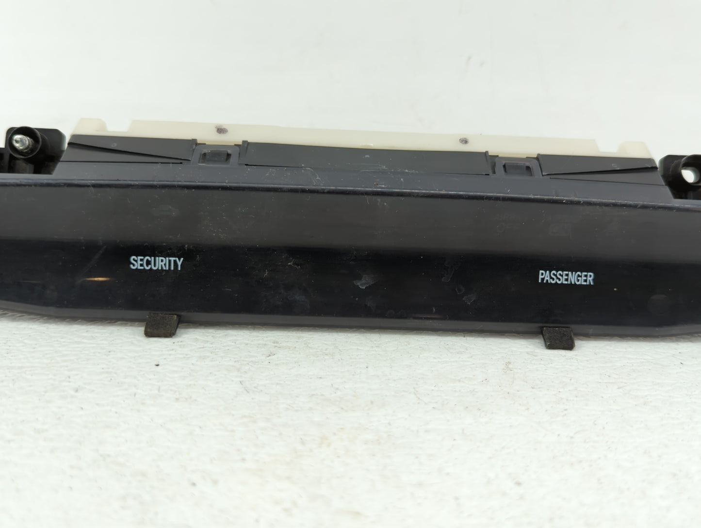 2007 Toyota Camry Digitial Dash Clock P/N:83910-33170 55952-06010, 55981-06040, 83910-06100 Fits OEM Used Auto Parts - Oemus