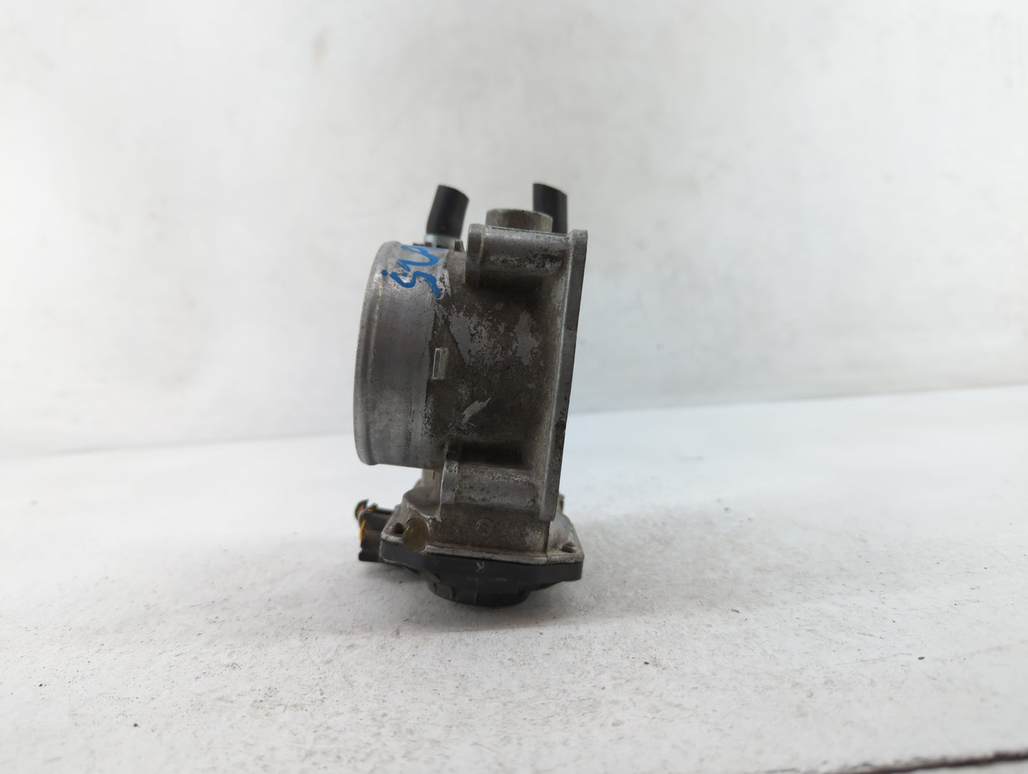 2007-2017 Toyota Camry Throttle Body P/N:22030-0P050 22030-31030 Fits OEM Used Auto Parts - Oemusedautoparts1.com