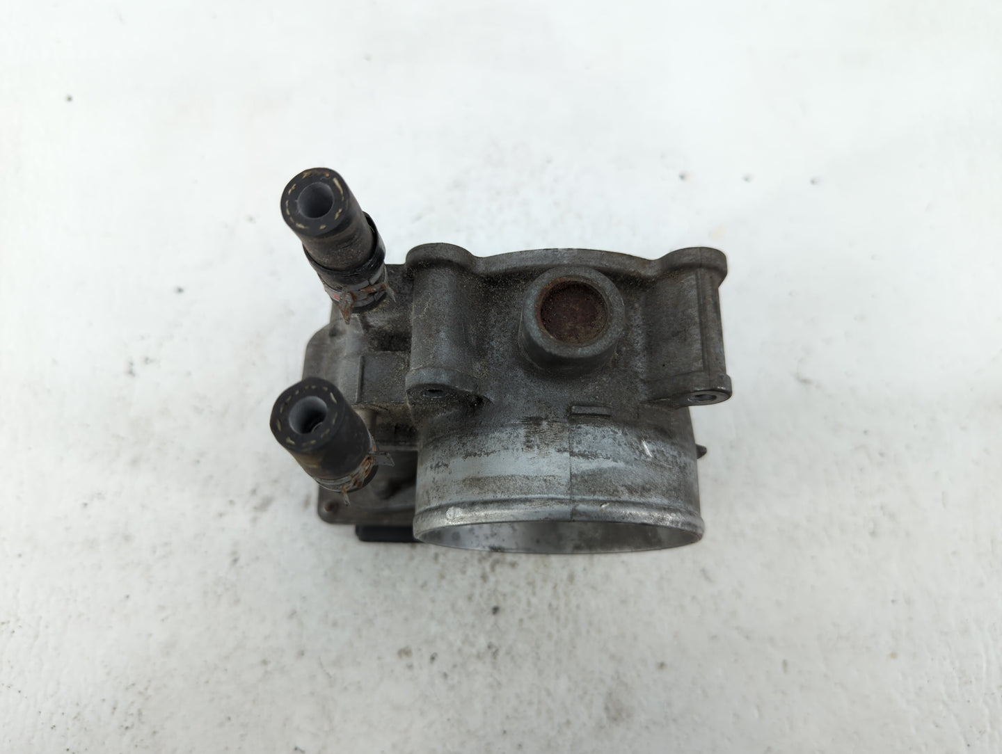 2007-2017 Toyota Camry Throttle Body P/N:22030-0P050 22030-31030 Fits OEM Used Auto Parts - Oemusedautoparts1.com