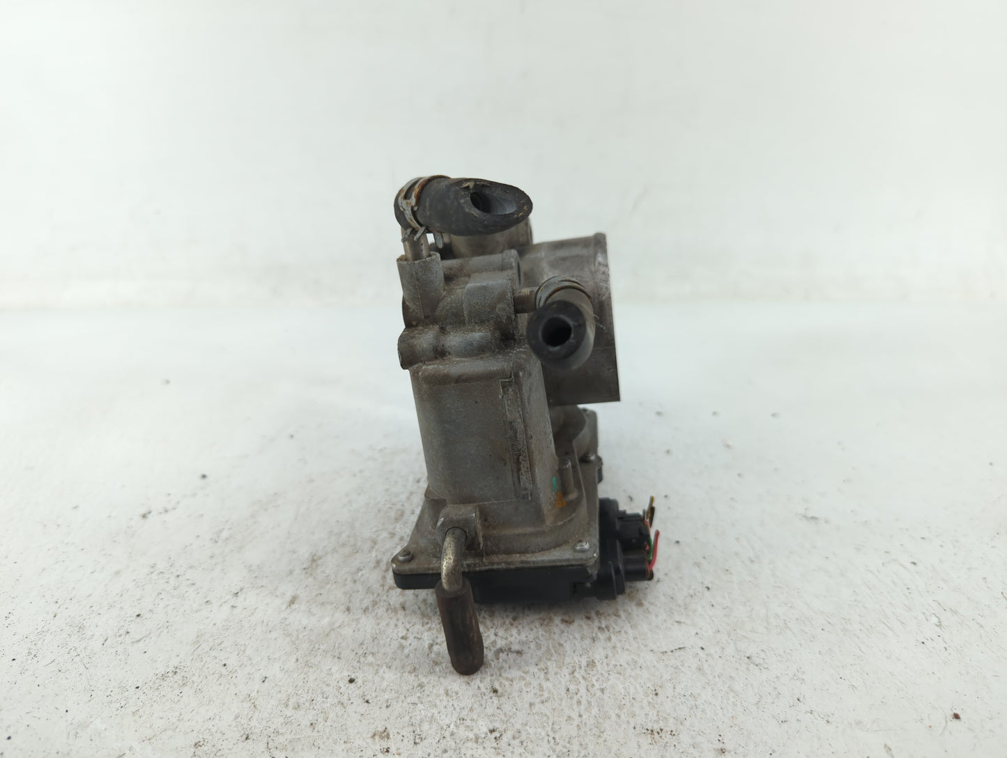 2007-2011 Toyota Camry Throttle Body P/N:22030-28071 22030-28070 Fits Fits 2006 2007 2008 2009 2010 2011 2012 2013 2014 2015