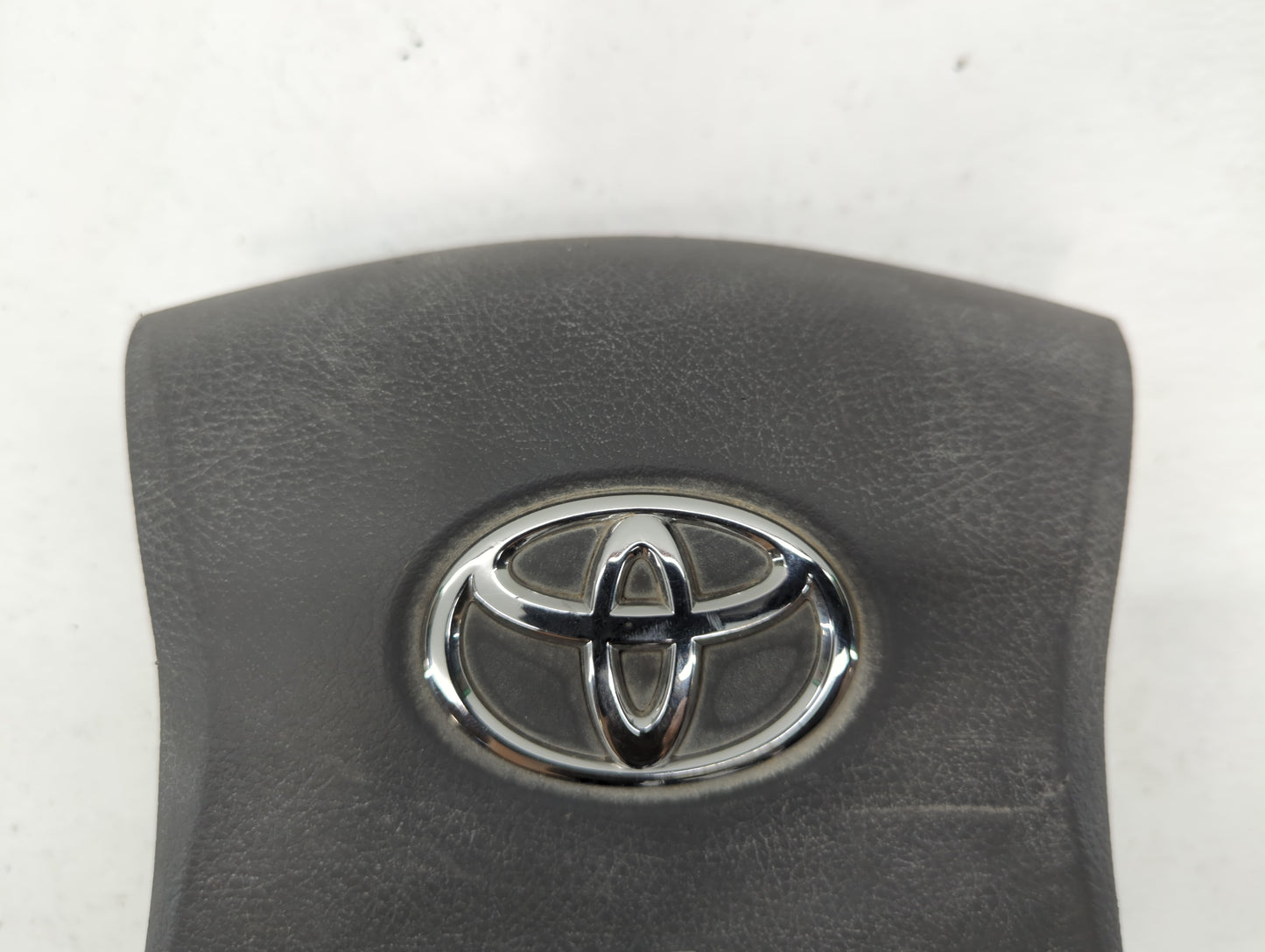 2007-2011 Toyota Camry Air Bag Driver Left Steering Wheel Mounted Fits Fits 2007 2008 2009 2010 2011 OEM Used Auto Parts - O