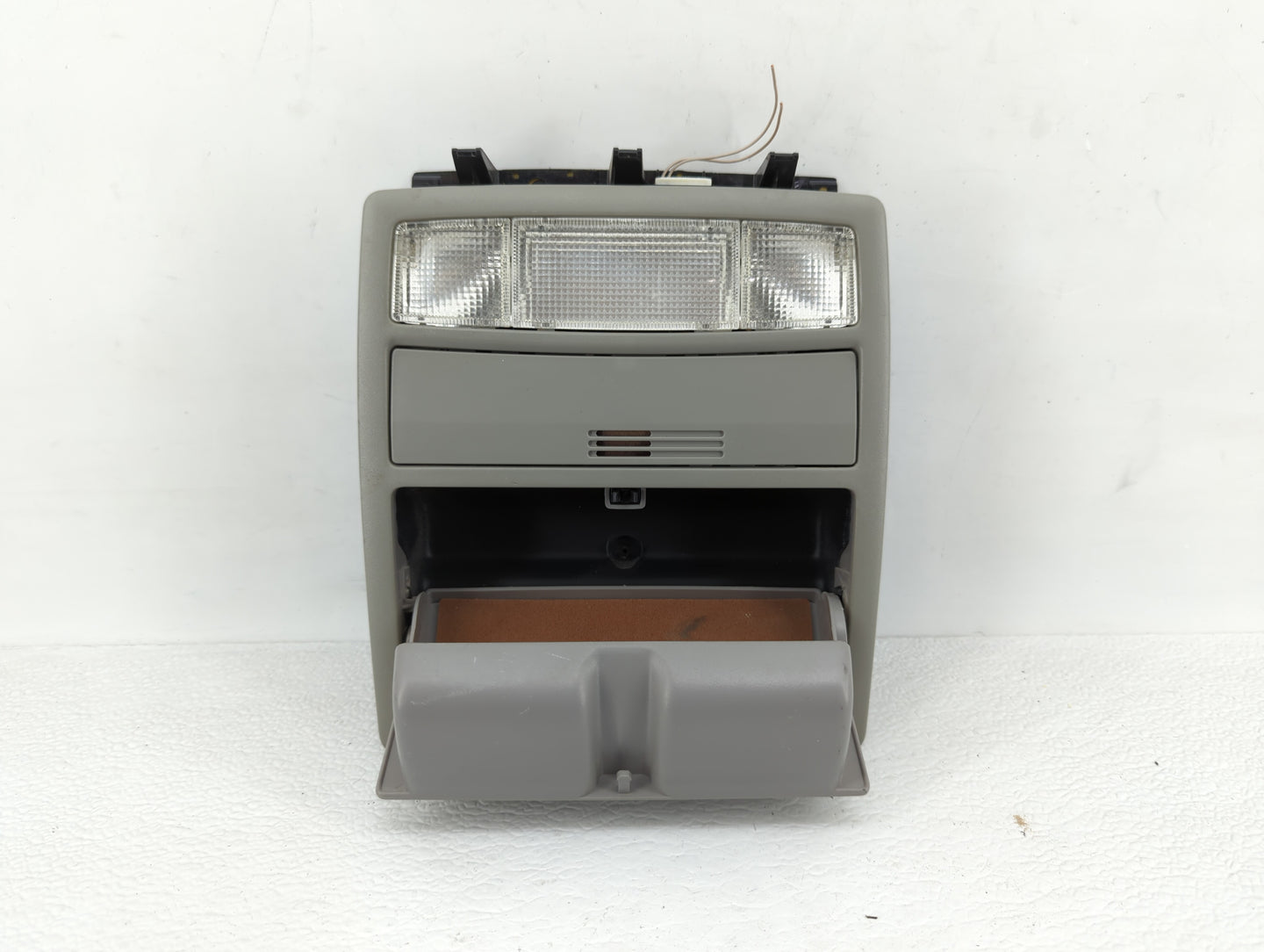 2007 Toyota Camry Overhead Roof Console Grey - Oemusedautoparts1.com
