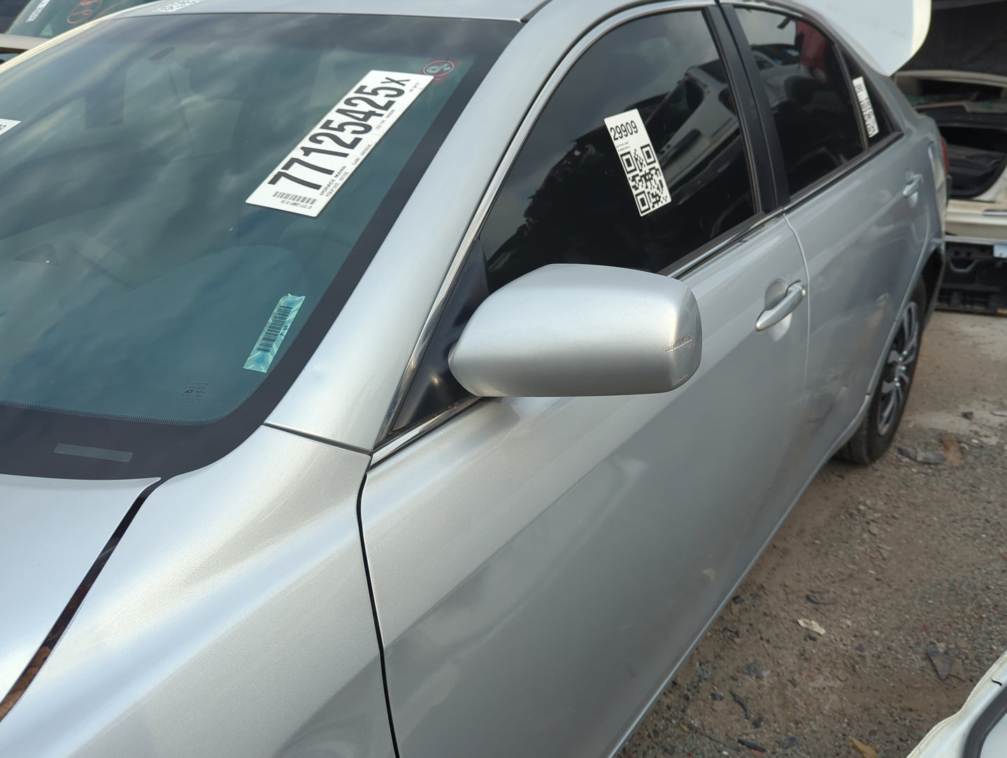 2007-2011 Toyota Camry Driver Side View Mirror - Left Door Mirror OEM Used - Oemusedautoparts1.com