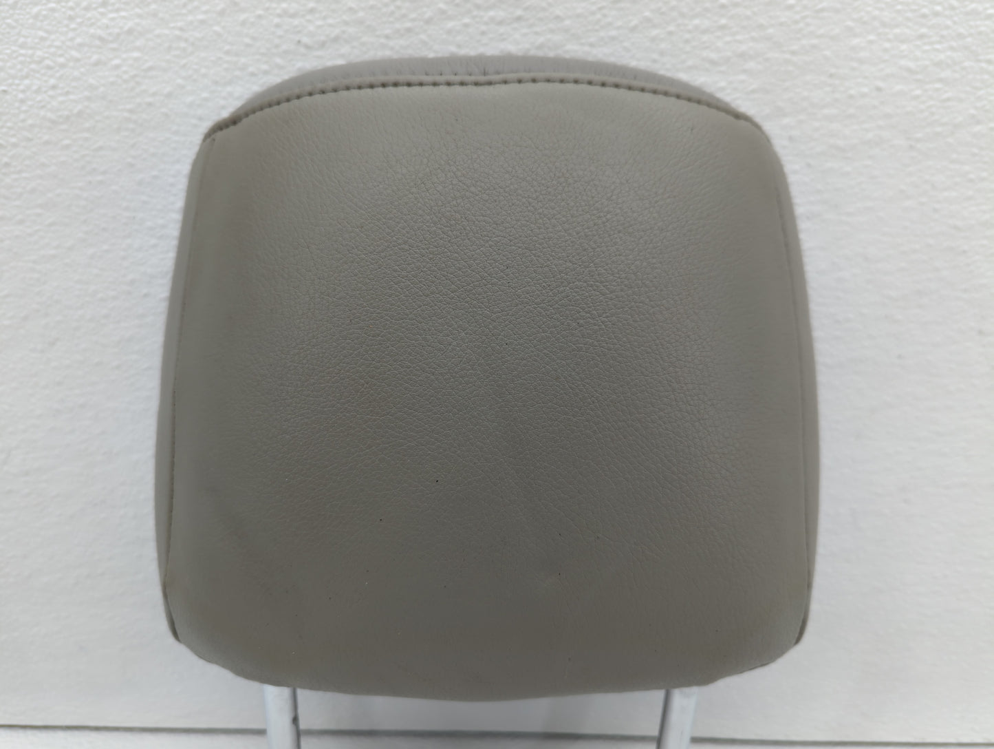 2007-2008 Toyota Camry Headrest Head Rest Front Driver Passenger Seat - Oemusedautoparts1.com