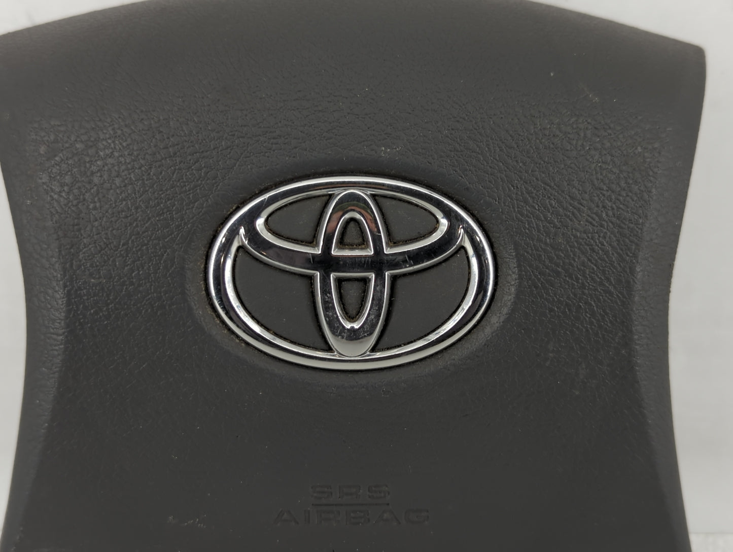 2007-2011 Toyota Camry Air Bag Driver Left Steering Wheel Mounted Fits Fits 2007 2008 2009 2010 2011 OEM Used Auto Parts - O