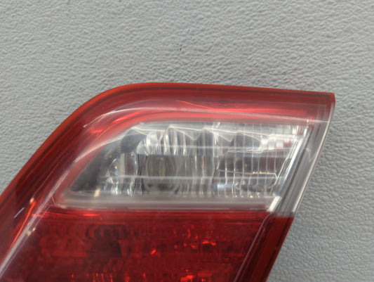 2007-2009 Toyota Camry Tail Light Assembly Passenger Right OEM Fits Fits 2007 2008 2009 OEM Used Auto Parts