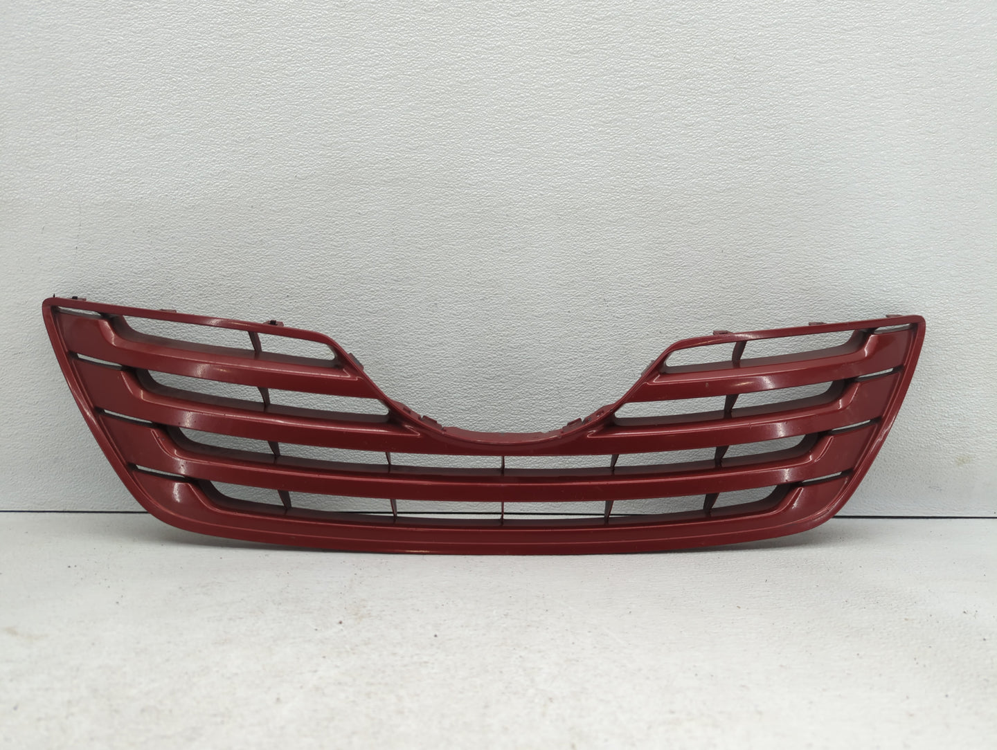 2007-2009 Toyota Camry Front Grille Bumper Not Included - Oemusedautoparts1.com