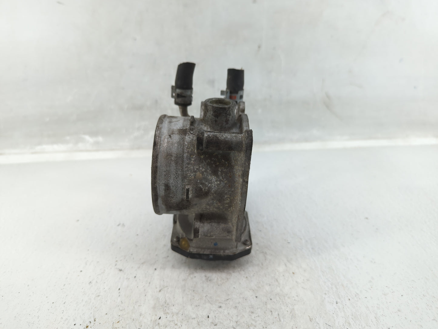 2007-2017 Toyota Camry Throttle Body P/N:22030-0P050 Fits OEM Used Auto Parts - Oemusedautoparts1.com