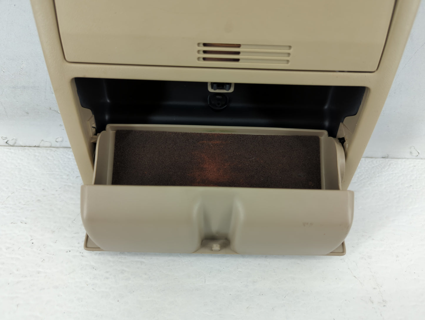 2007 Toyota Camry Overhead Roof Console - Oemusedautoparts1.com