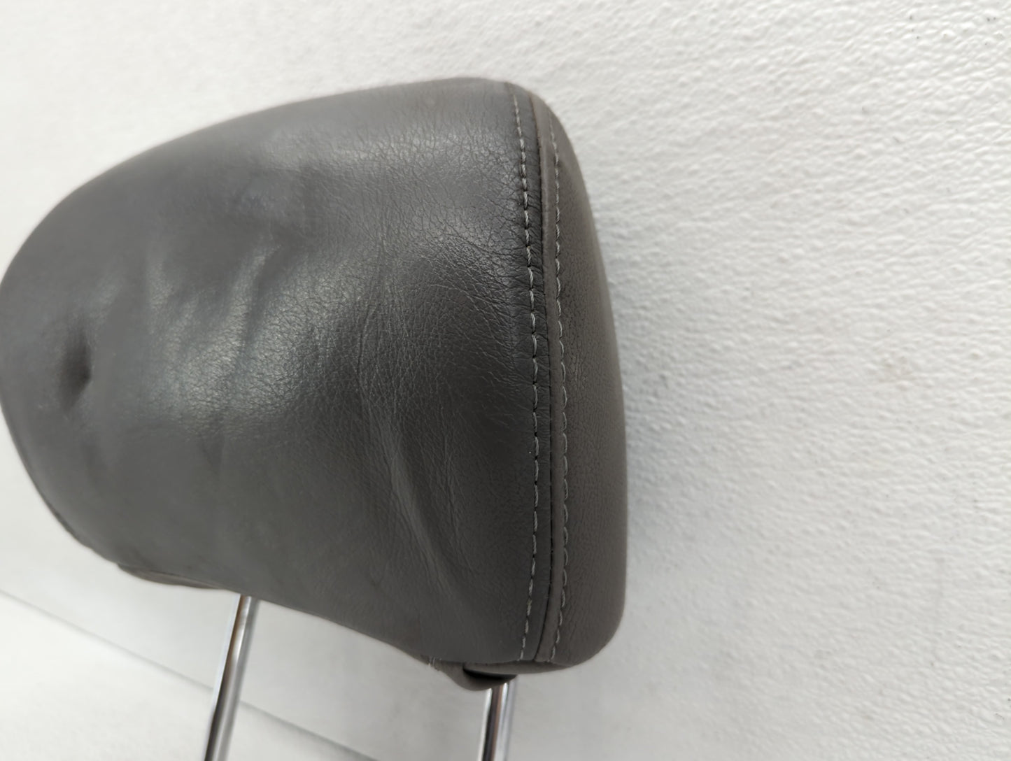 2007-2008 Toyota Camry Headrest Head Rest Front Driver Passenger Seat Fits Fits 2007 2008 OEM Used Auto Parts - Oemusedautop