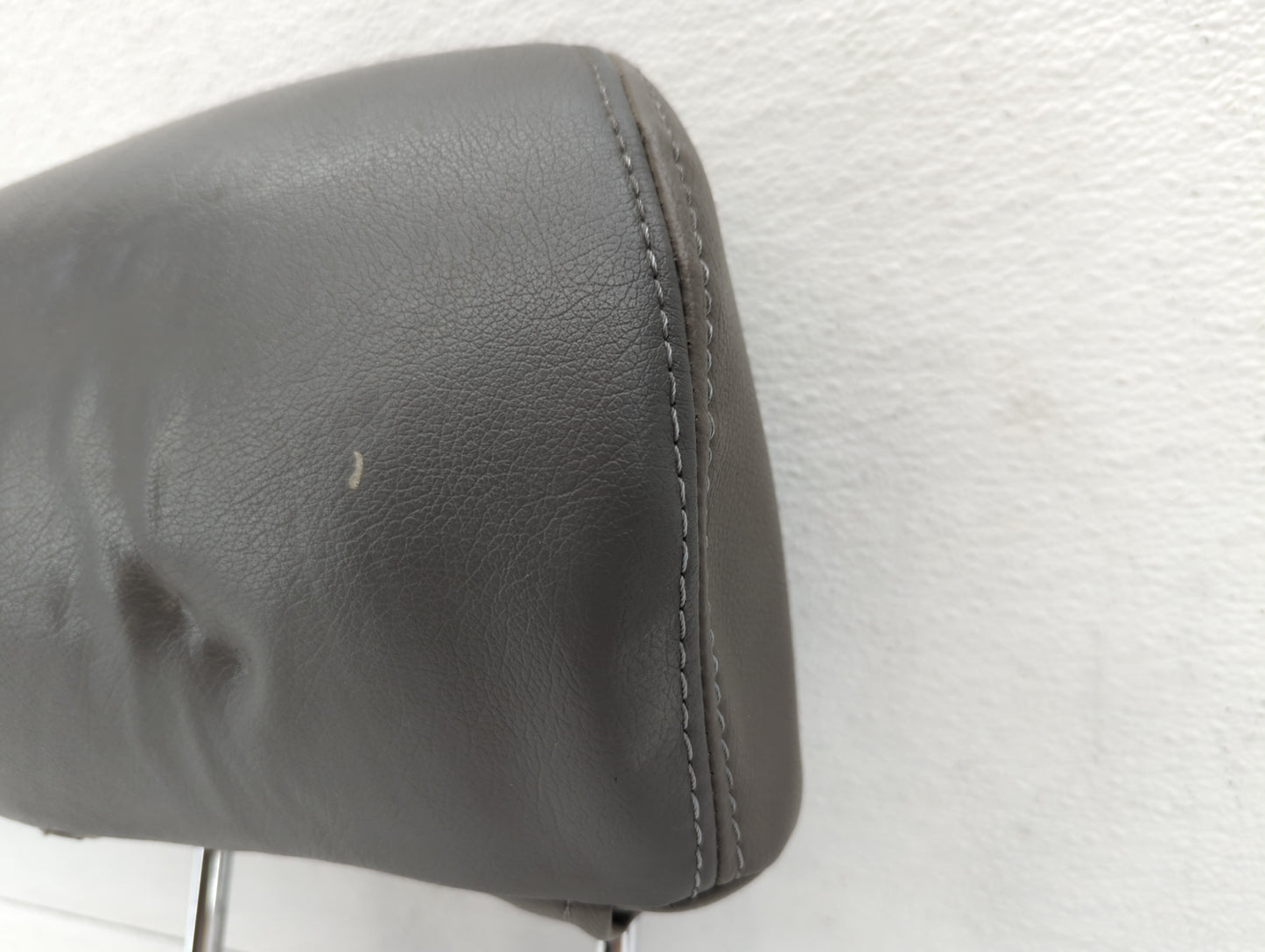2007-2008 Toyota Camry Headrest Head Rest Front Driver Passenger Seat Fits Fits 2007 2008 OEM Used Auto Parts - Oemusedautop