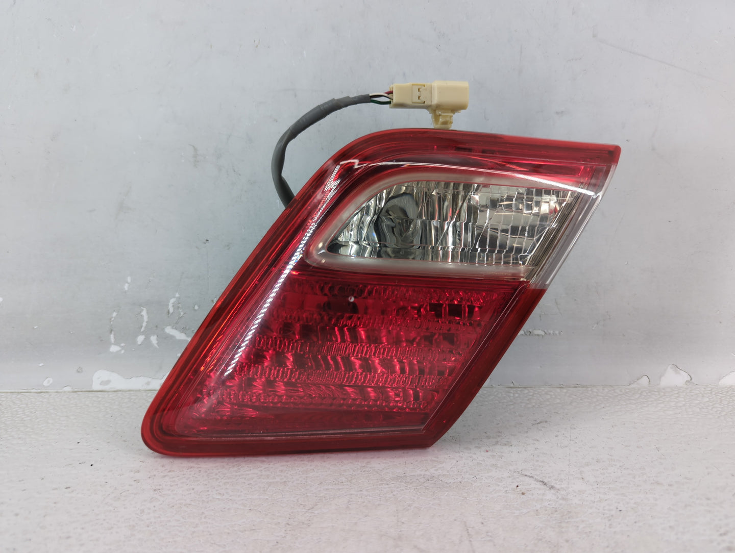 2007-2009 Toyota Camry Tail Light Assembly Driver Left OEM P/N:312-1982L-US Fits Fits 2007 2008 2009 OEM Used Auto Parts - O
