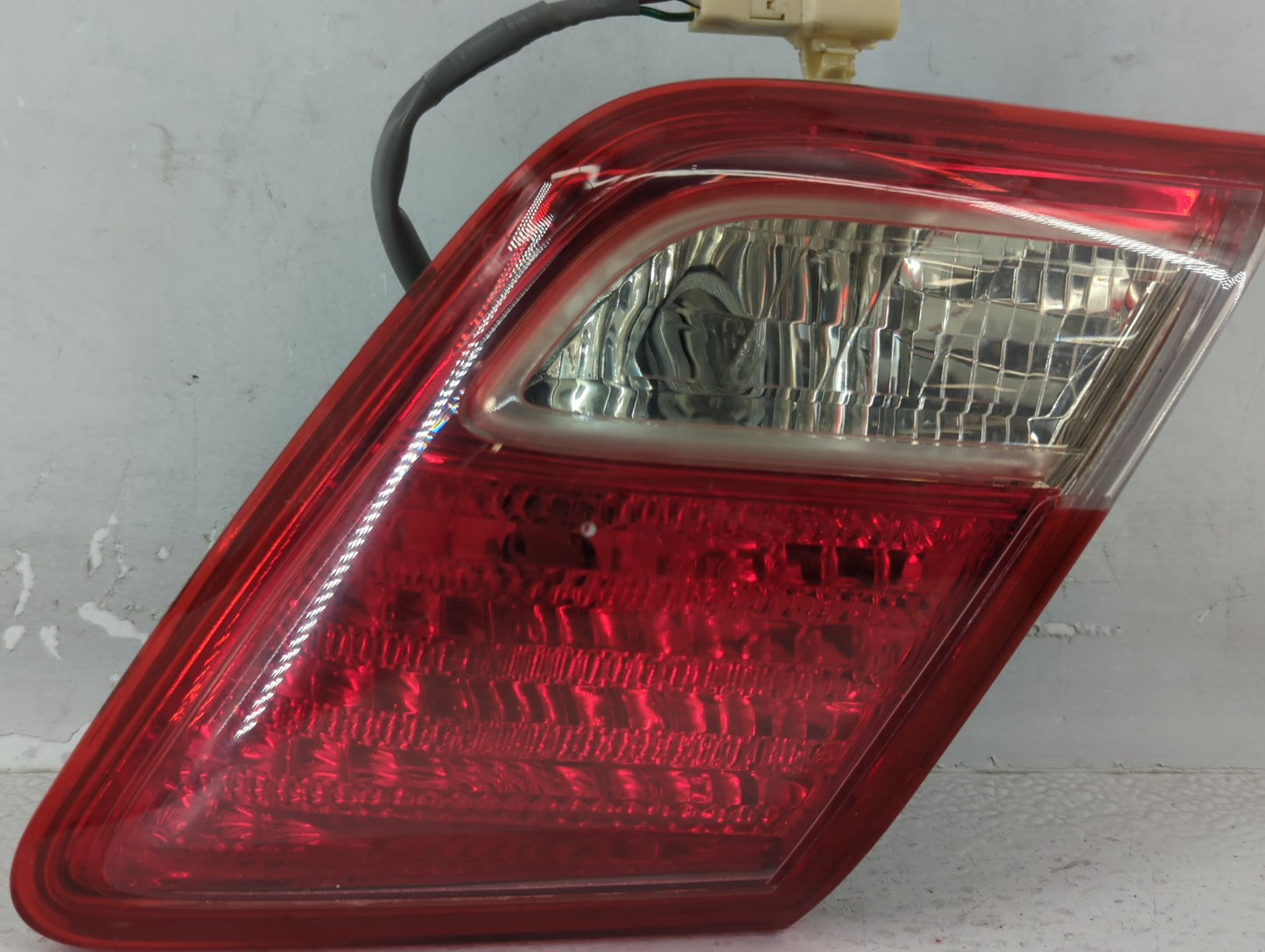 2007-2009 Toyota Camry Tail Light Assembly Driver Left OEM P/N:312-1982L-US Fits Fits 2007 2008 2009 OEM Used Auto Parts - O