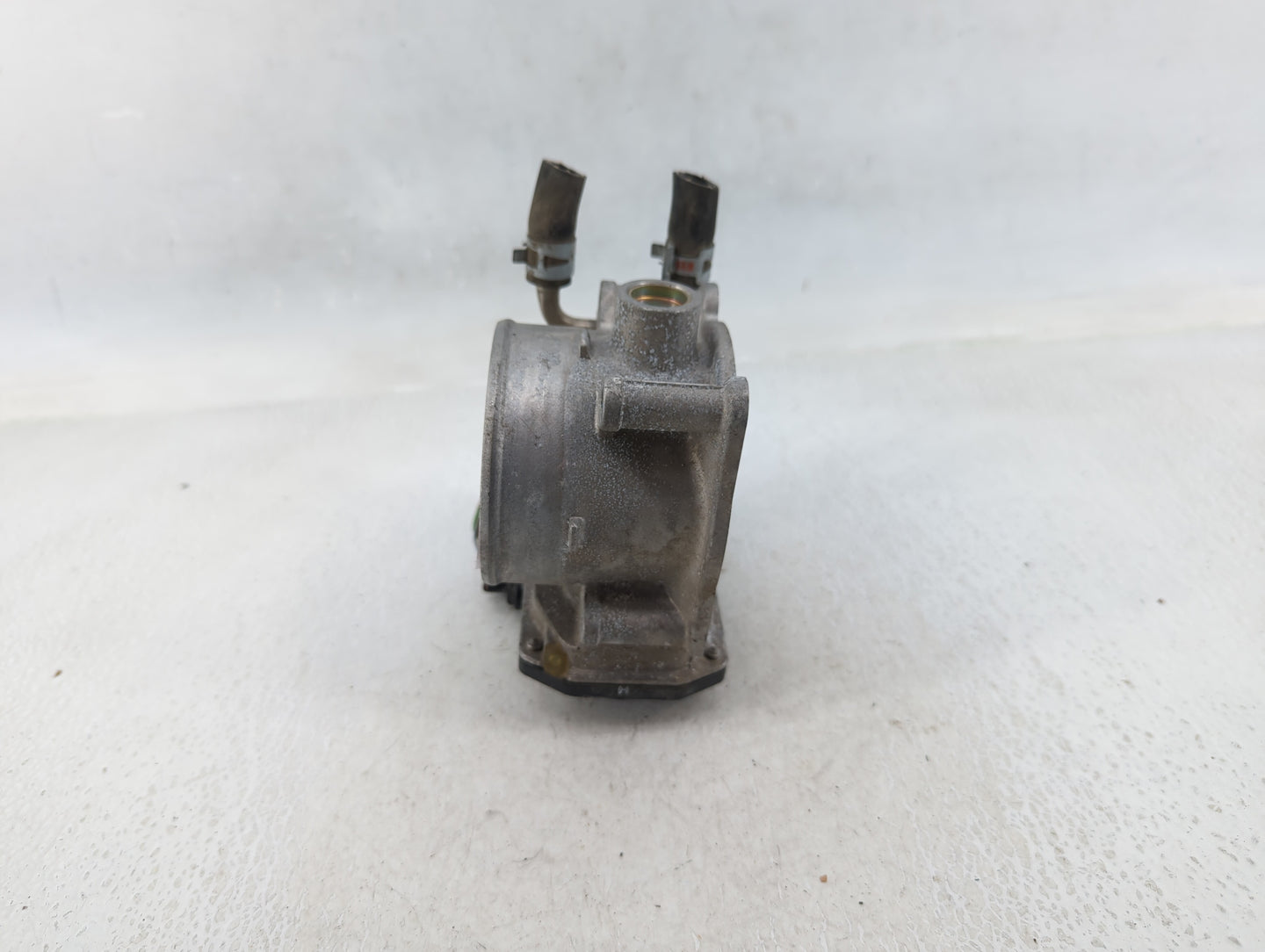 2007-2017 Toyota Camry Throttle Body P/N:22030-0P050 Fits OEM Used Auto Parts - Oemusedautoparts1.com