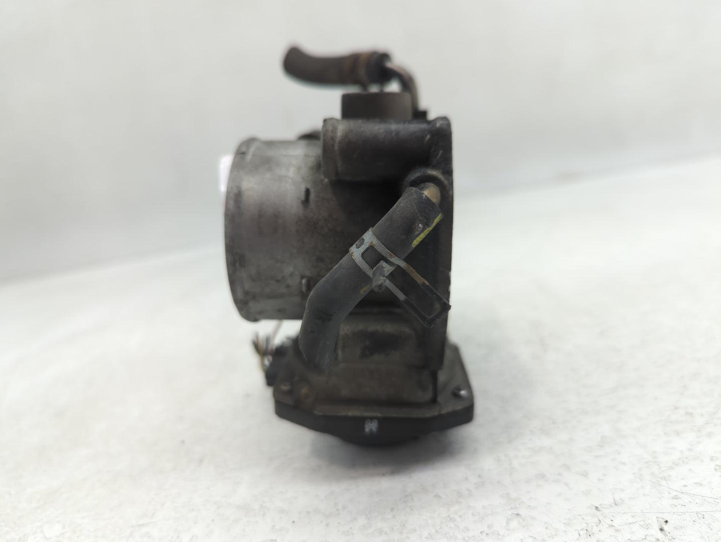 2007-2011 Toyota Camry Throttle Body P/N:22030-0H030 Fits Fits 2006 2007 2008 2009 2010 2011 2012 2013 2014 2015 OEM Used Au