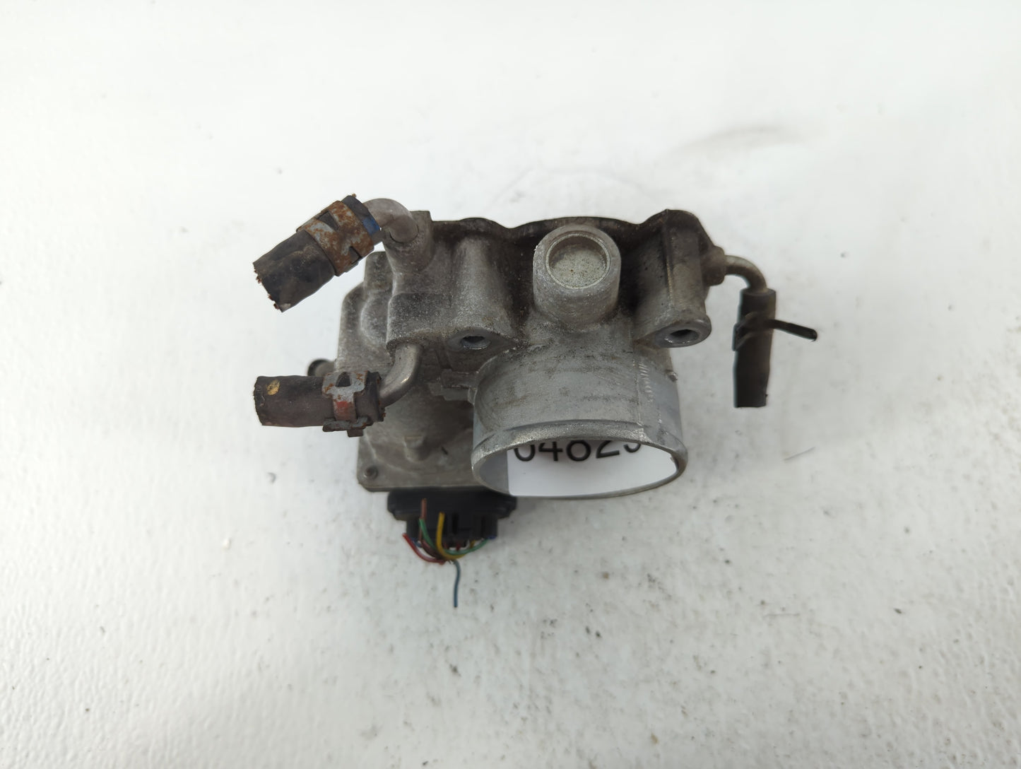 2007-2011 Toyota Camry Throttle Body P/N:22030-0H030 Fits Fits 2006 2007 2008 2009 2010 2011 2012 2013 2014 2015 OEM Used Au