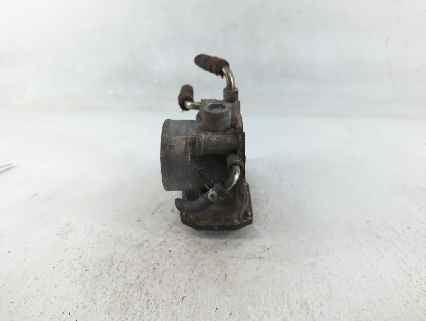 2007-2011 Toyota Camry Throttle Body P/N:22030-0H030 Fits Fits 2006 2007 2008 2009 2010 2011 2012 2013 2014 2015 OEM Used Au