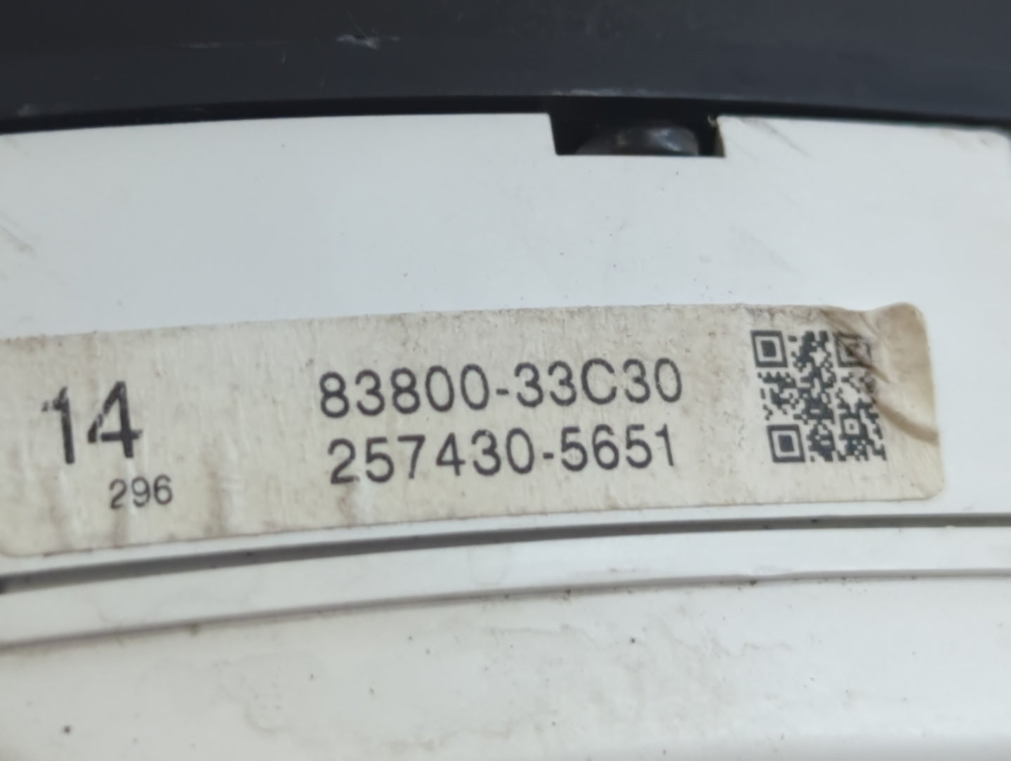 2007-2009 Toyota Camry Instrument Cluster Speedometer Gauges P/N:TN257430-565183800-33C30 Fits Fits 2007 2008 2009 OEM Used 