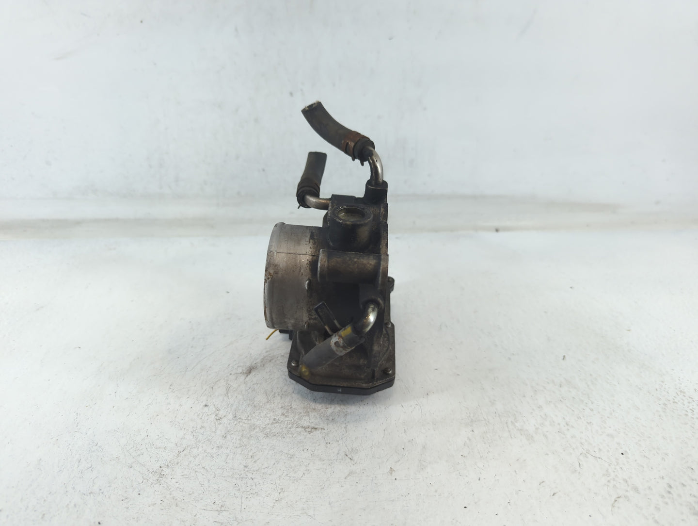 2007-2011 Toyota Camry Throttle Body P/N:22030-0H030 Fits Fits 2006 2007 2008 2009 2010 2011 2012 2013 2014 2015 OEM Used Au