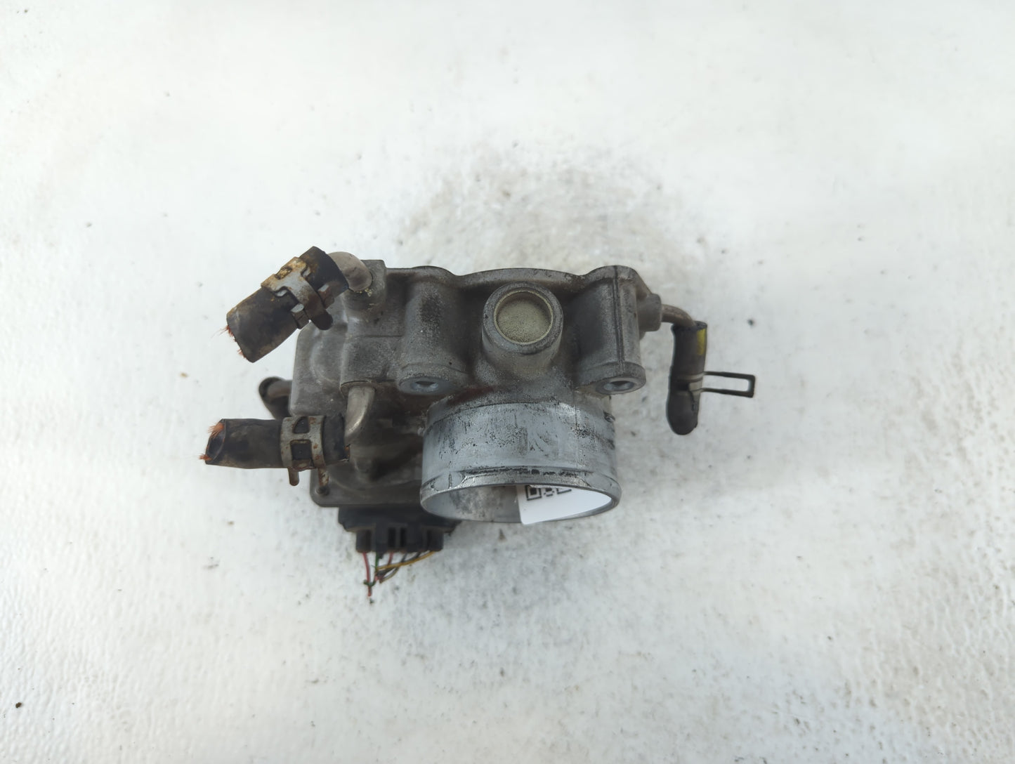 2007-2011 Toyota Camry Throttle Body P/N:22030-28070 Fits Fits 2006 2007 2008 2009 2010 2011 2012 2013 2014 2015 OEM Used Au
