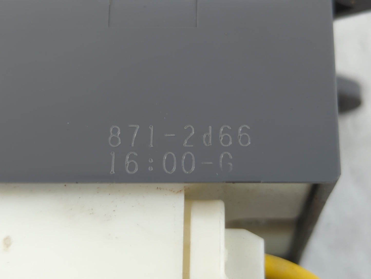 2007-2009 Toyota Camry Master Power Window Switch Replacement Driver Side Left P/N:871-2d66 Fits OEM Used Auto Parts - Oemus