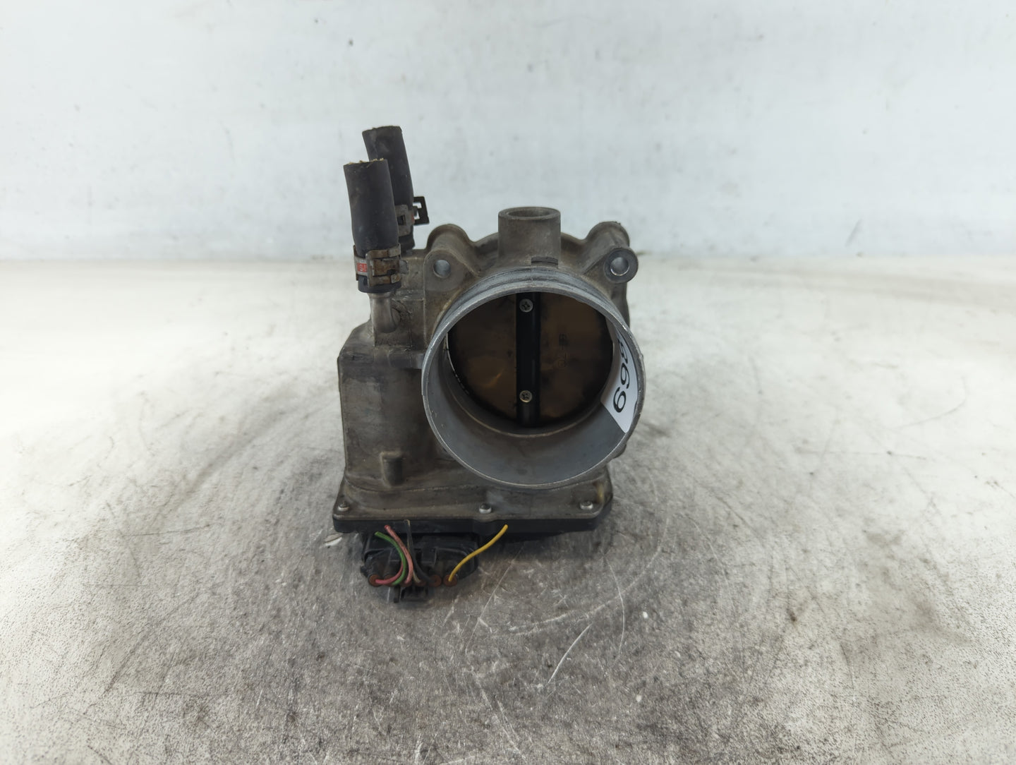 2007-2017 Toyota Camry Throttle Body P/N:22030-0P050 Fits OEM Used Auto Parts - Oemusedautoparts1.com