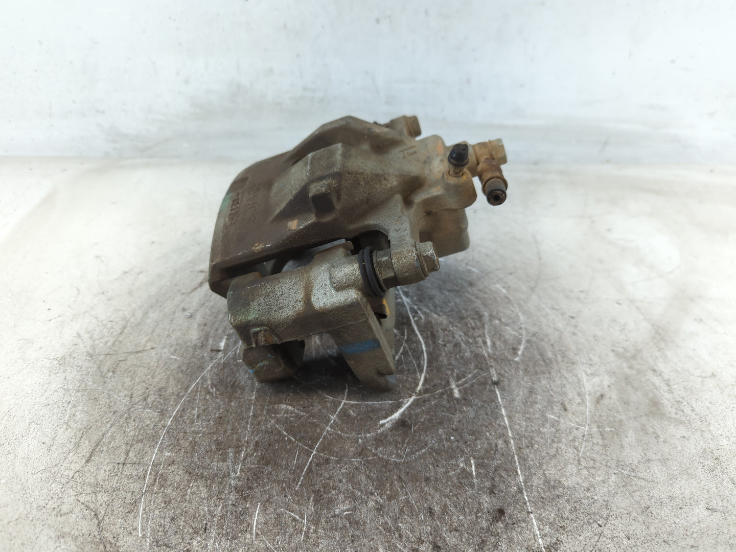 2007-2011 Toyota Camry Front Driver Left Brake Caliper - Oemusedautoparts1.com