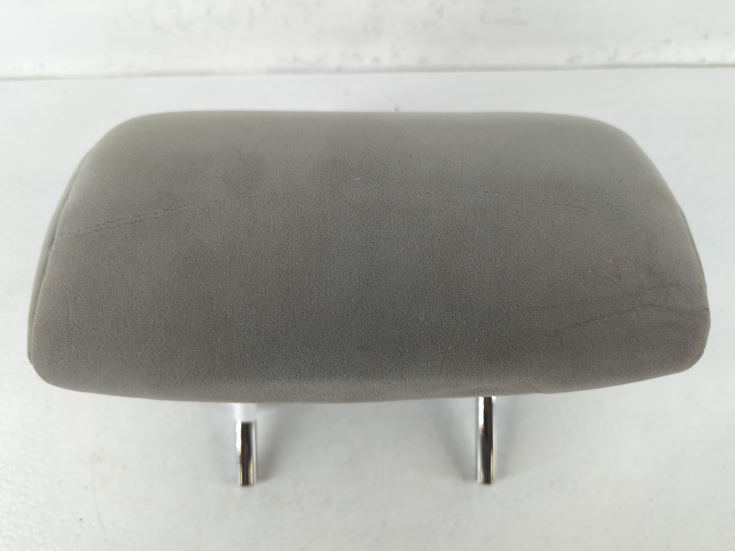2007-2009 Toyota Camry Headrest Head Rest Front Driver Passenger Seat Fits Fits 2007 2008 2009 OEM Used Auto Parts - Oemused