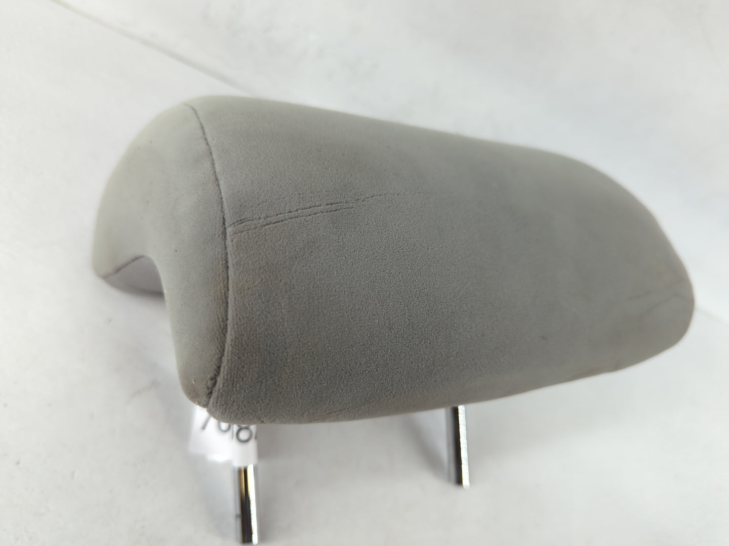 2007-2009 Toyota Camry Headrest Head Rest Front Driver Passenger Seat Fits Fits 2007 2008 2009 OEM Used Auto Parts - Oemused