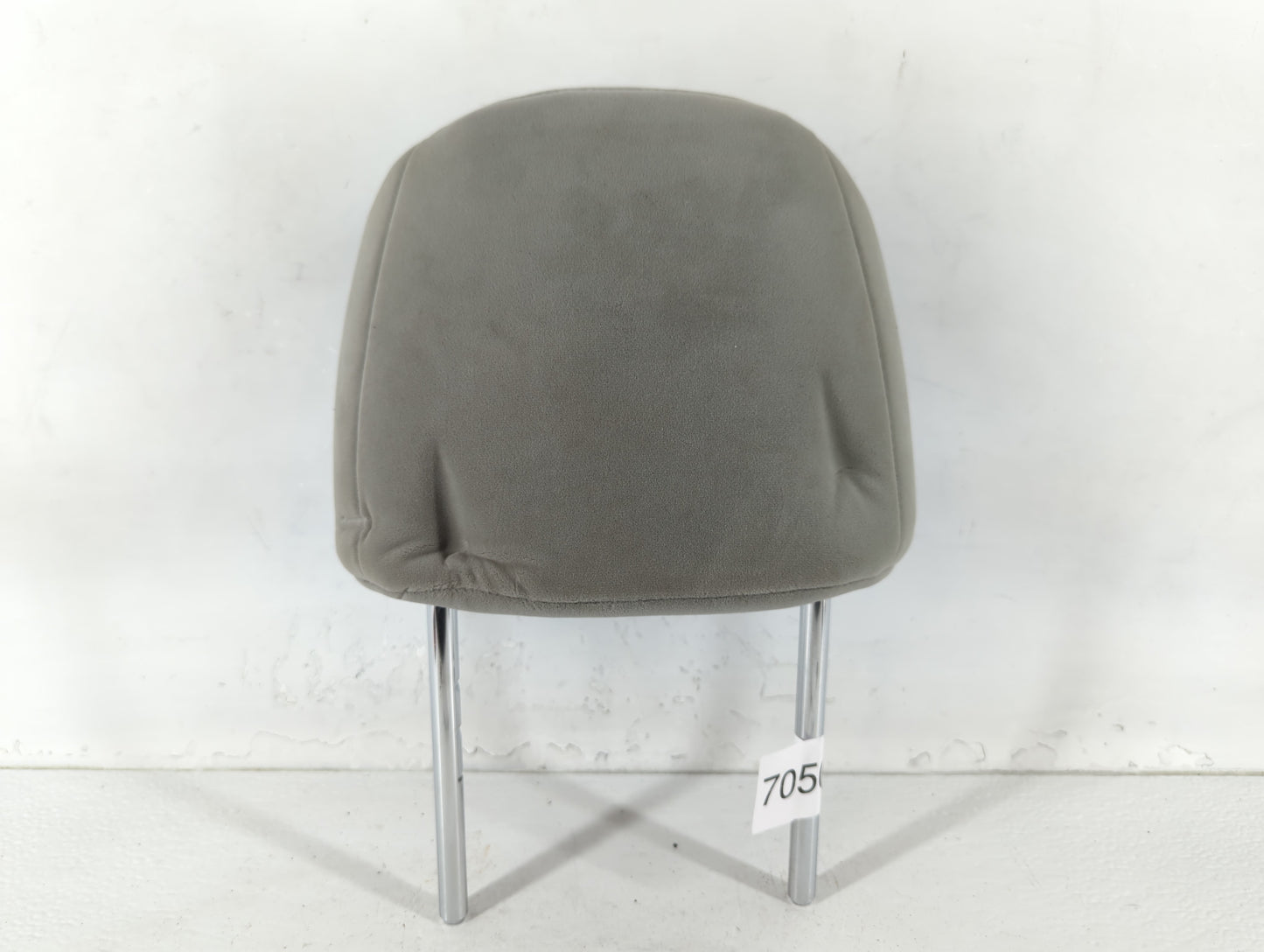 2007-2009 Toyota Camry Headrest Head Rest Front Driver Passenger Seat Fits Fits 2007 2008 2009 OEM Used Auto Parts - Oemused